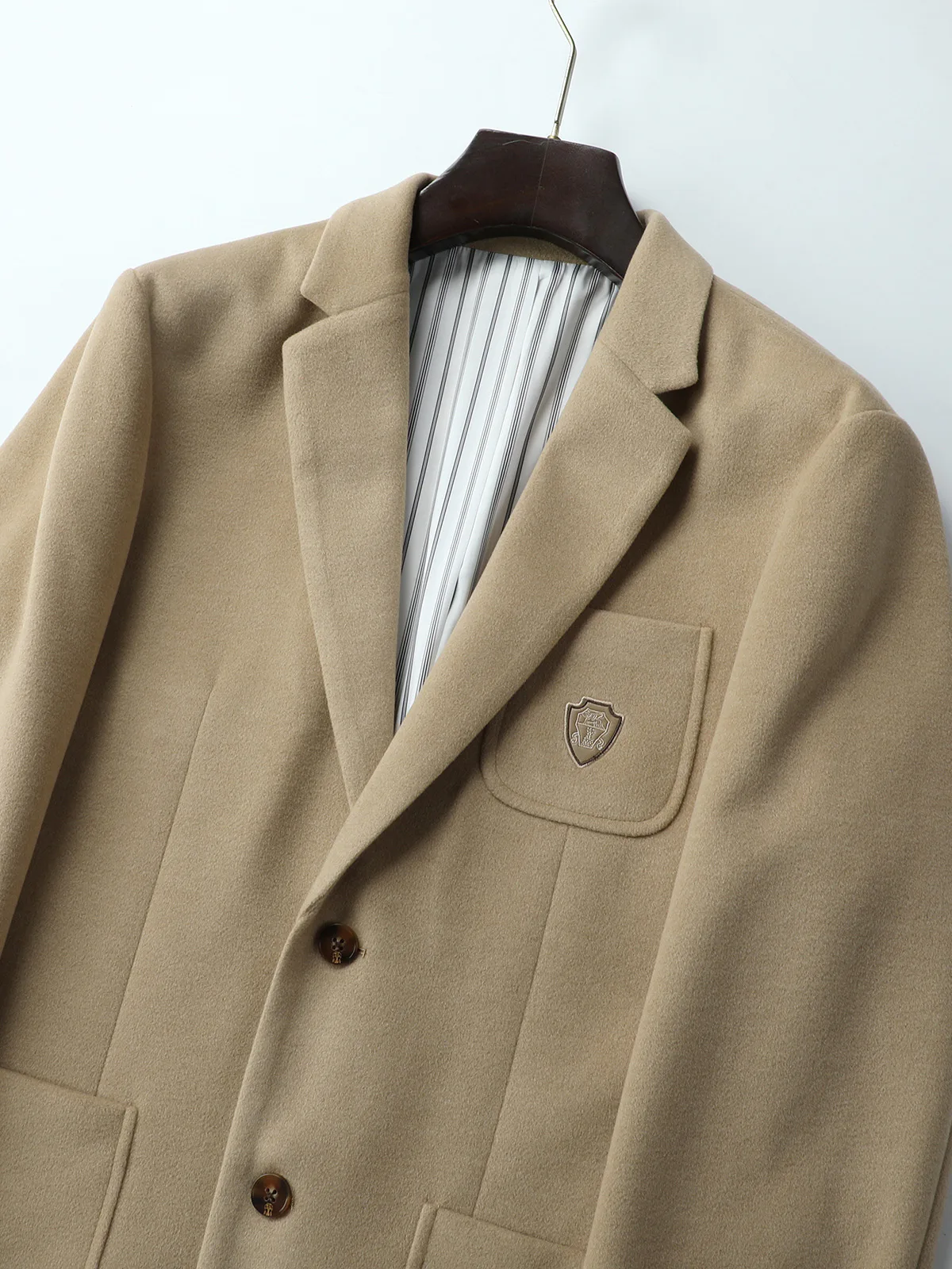Пиджаки Мужские Brunello Cucinelli 18669144