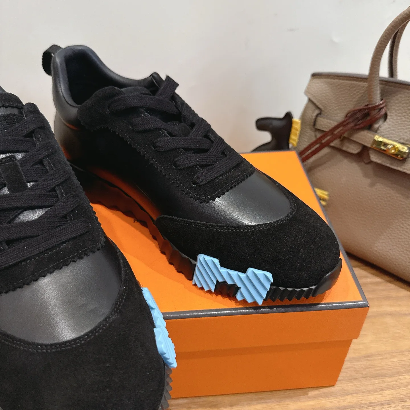 Кроссовки Женские Hermes 17414545