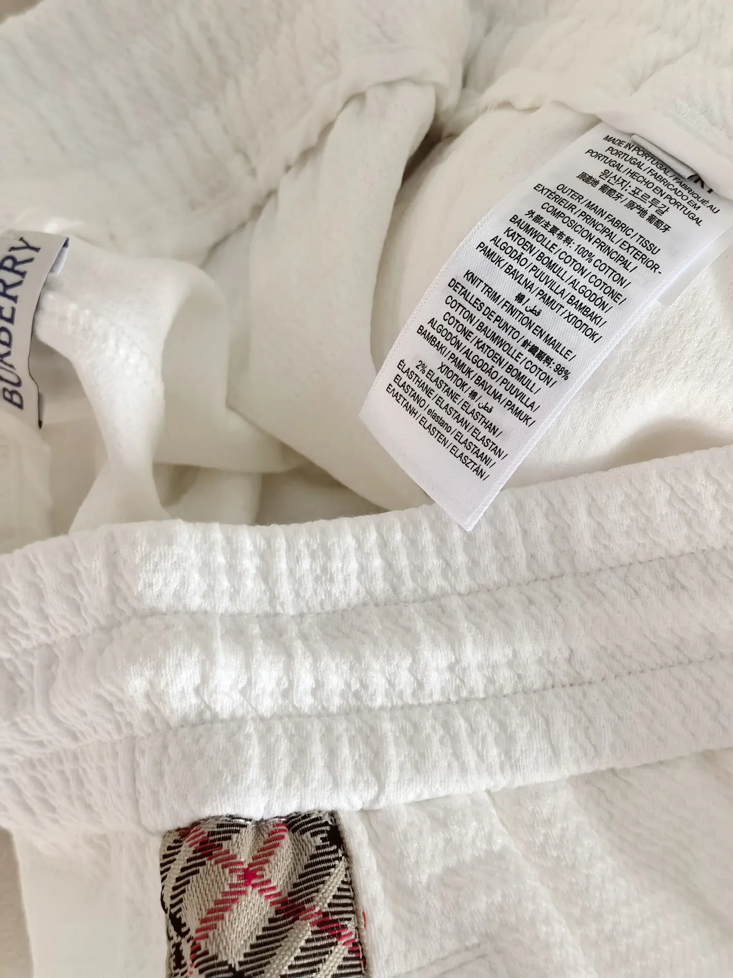 Шорты Мужские Burberry 13182468