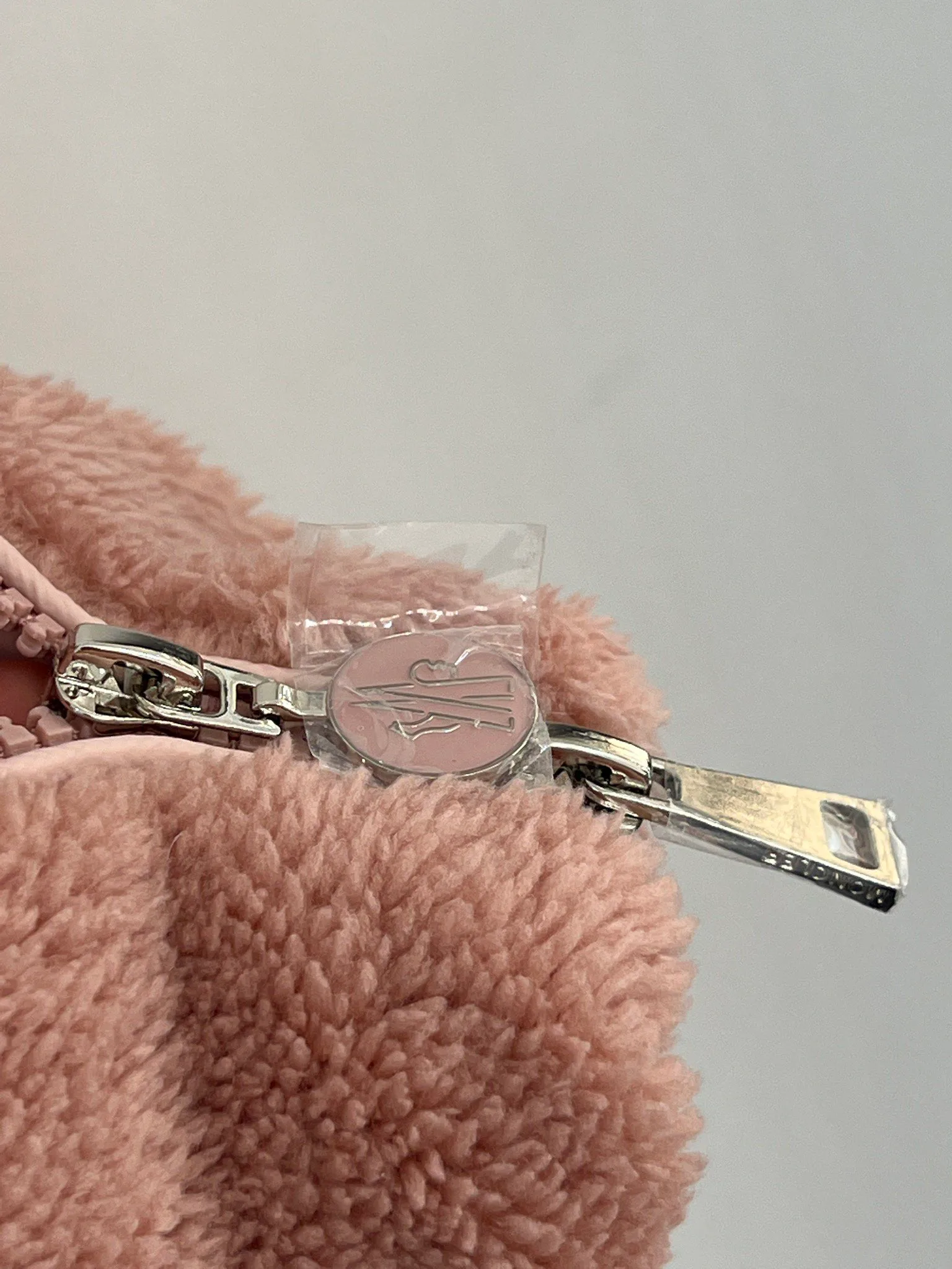 Куртки И Пуховики Женские Moncler 18416245