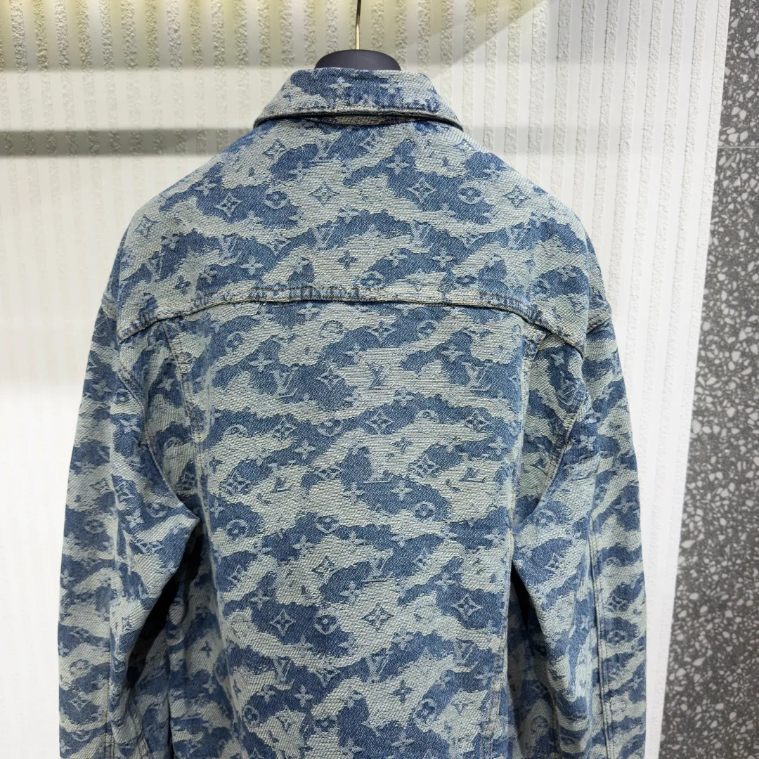 Куртки И Пуховики Мужские Louis Vuitton 11654593