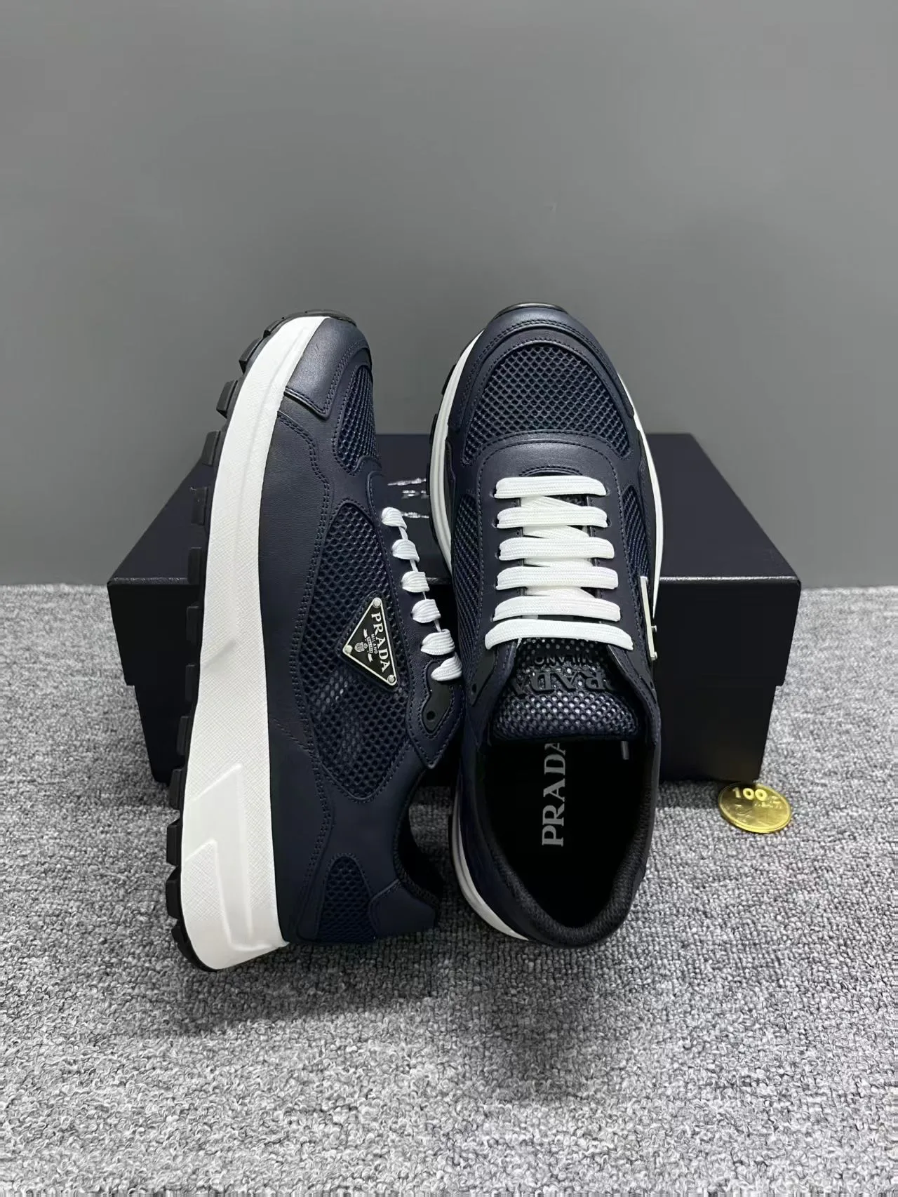 Кроссовки Мужские Prada 13065710