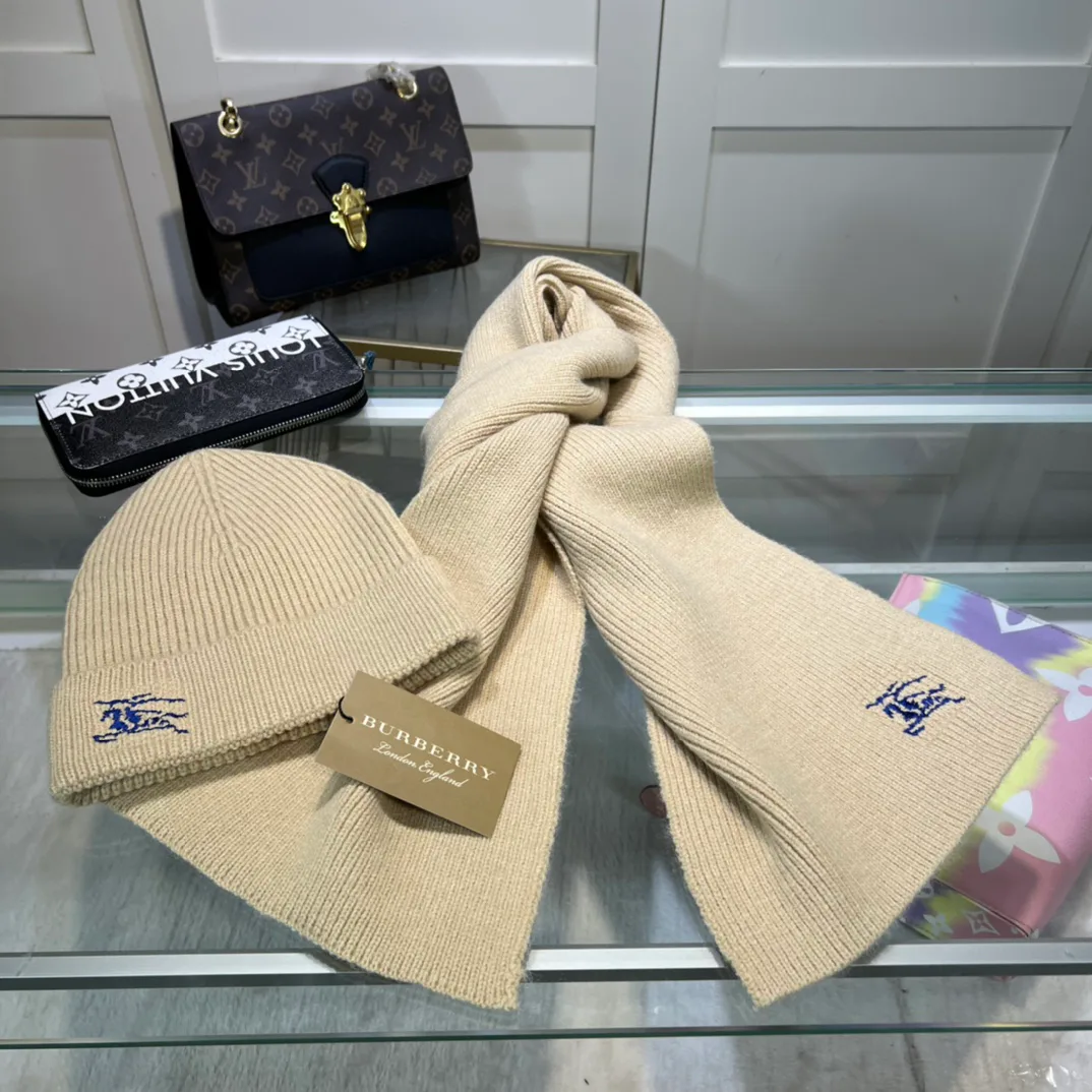 Головные Уборы Burberry 823952