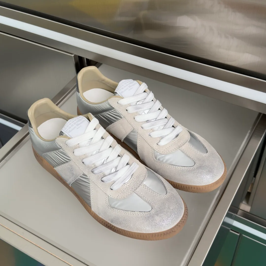 Кроссовки Женские Maison Margiela 11235171