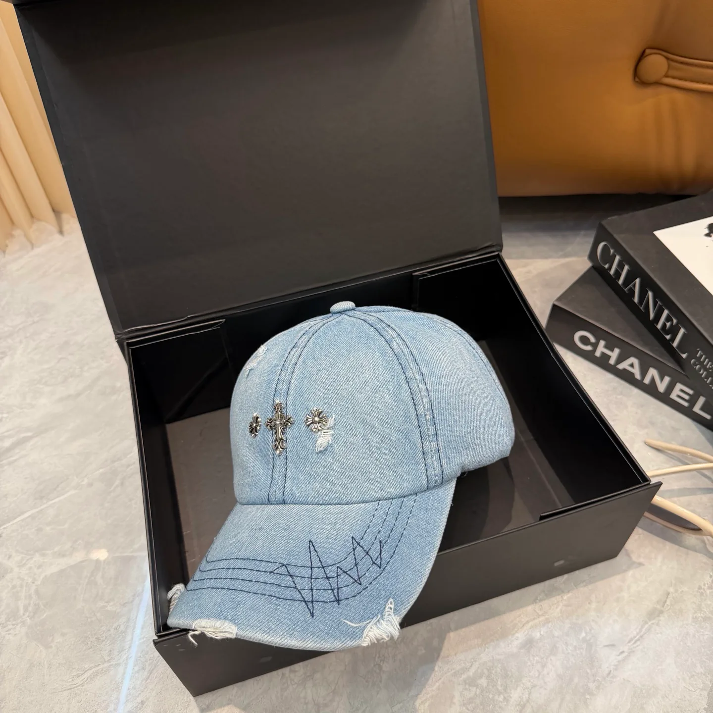 Головные Уборы Chrome Hearts 17038459