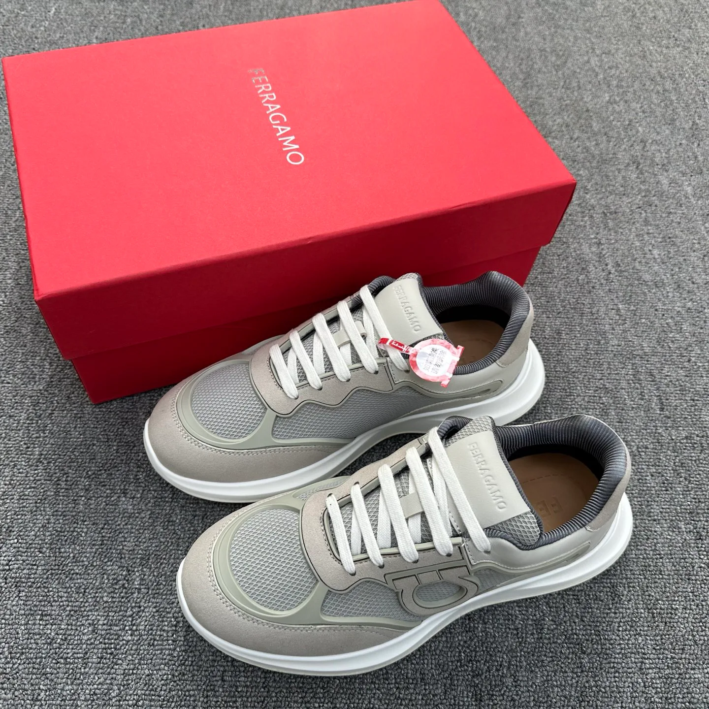 Кроссовки Мужские Salvatore Ferragamo 29525