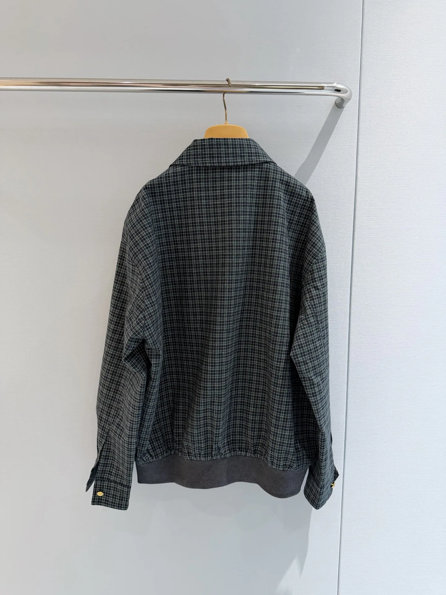 Куртки И Пуховики Женские Miu Miu 18689498