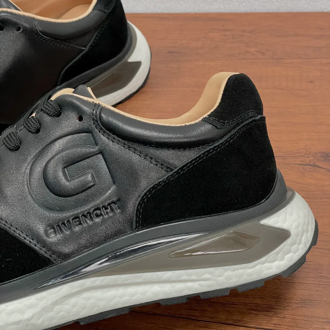 Кроссовки Мужские Givenchy 12788755
