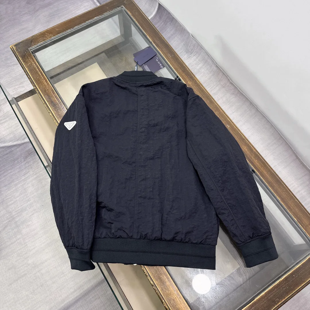 Куртки И Пуховики Мужские Prada 17550790