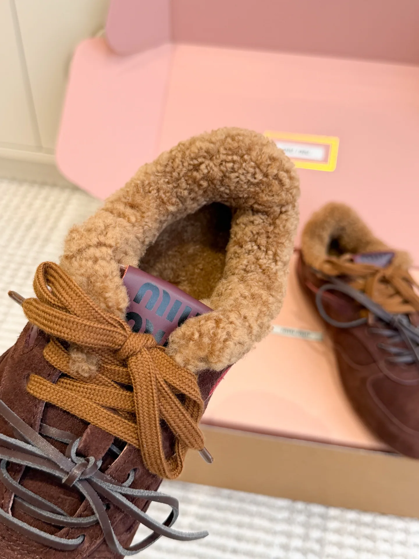 Кроссовки Женские Miu Miu 18731677