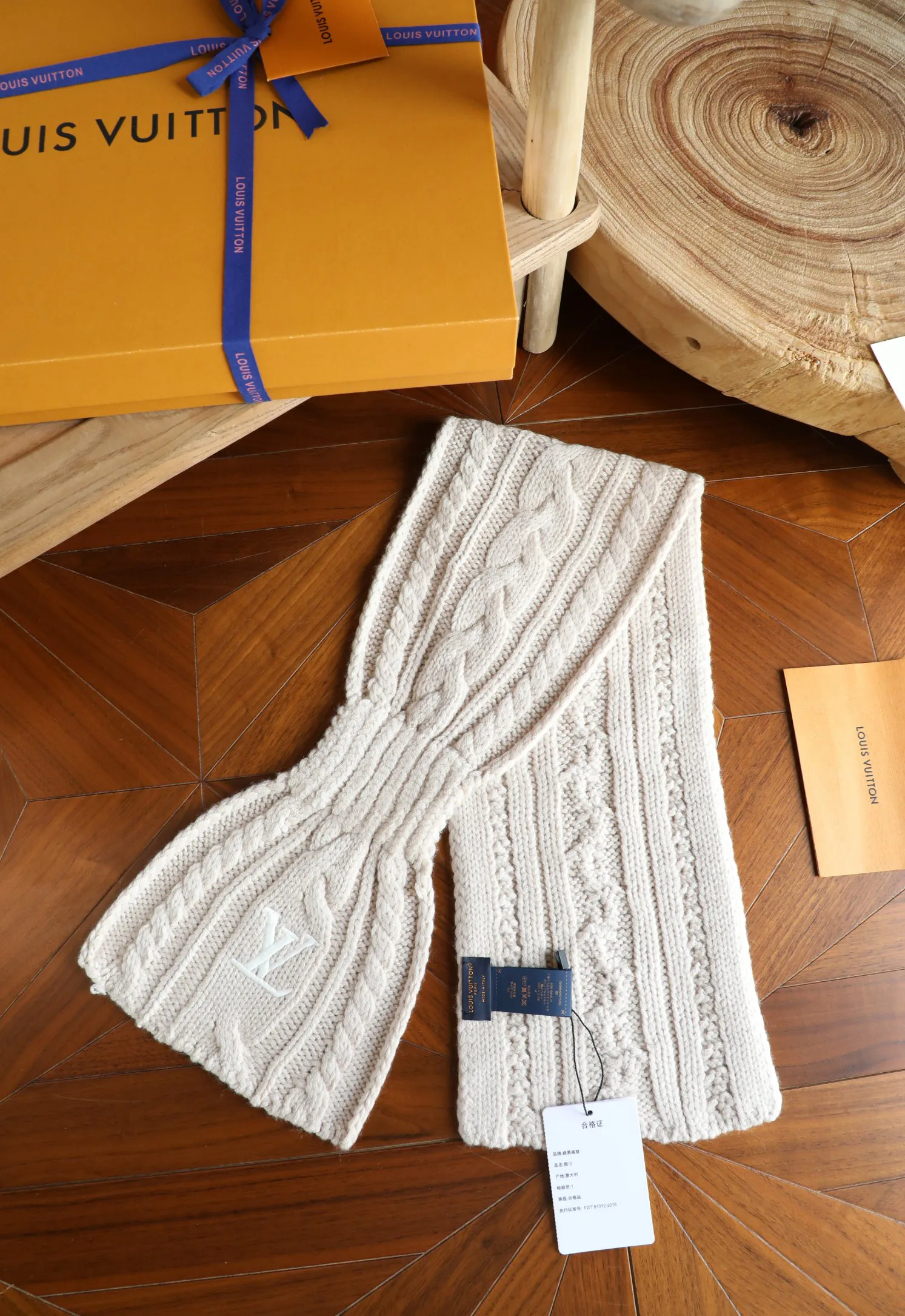 Шарфы Louis Vuitton 859979