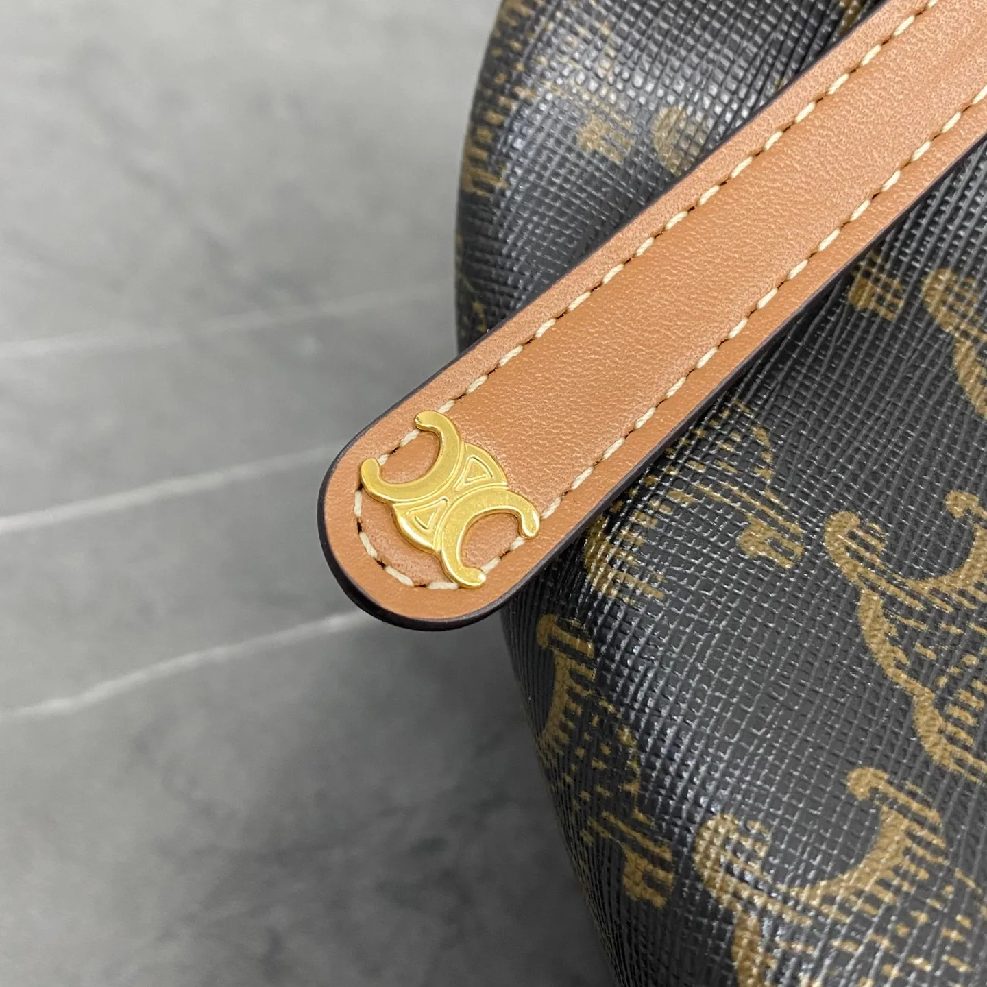 Классические Сумки Женские Celine 12604659