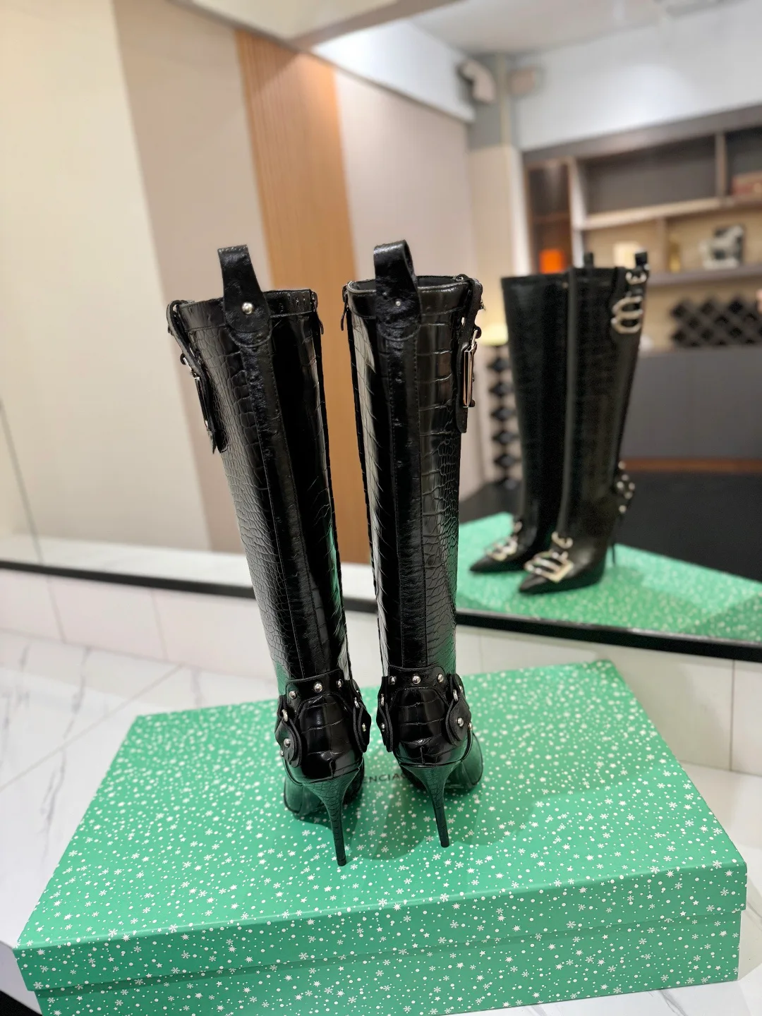 Сапоги Женские Balenciaga 18134863