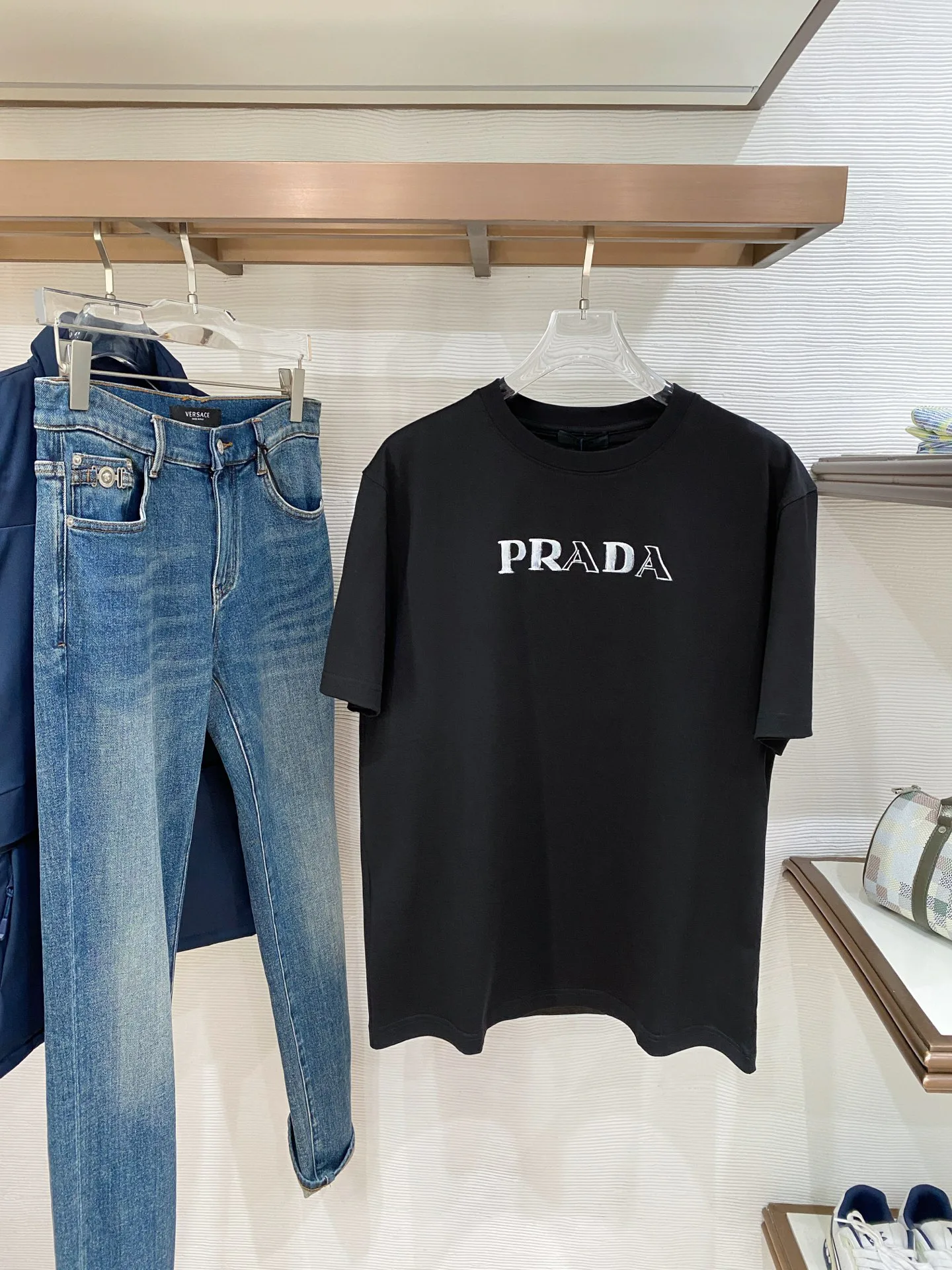 Футболки Мужские Prada 10610723