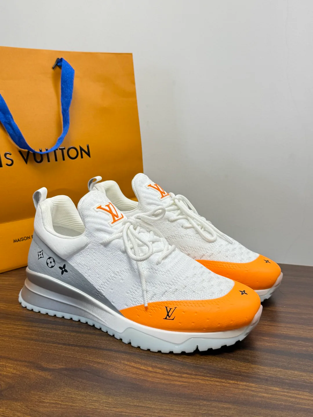 Кроссовки Мужские Louis Vuitton 19787656