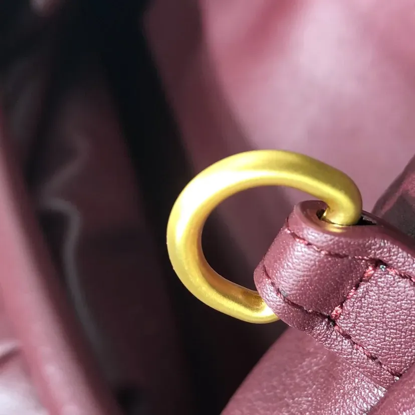 Клатчи Женские Bottega Veneta 5569304