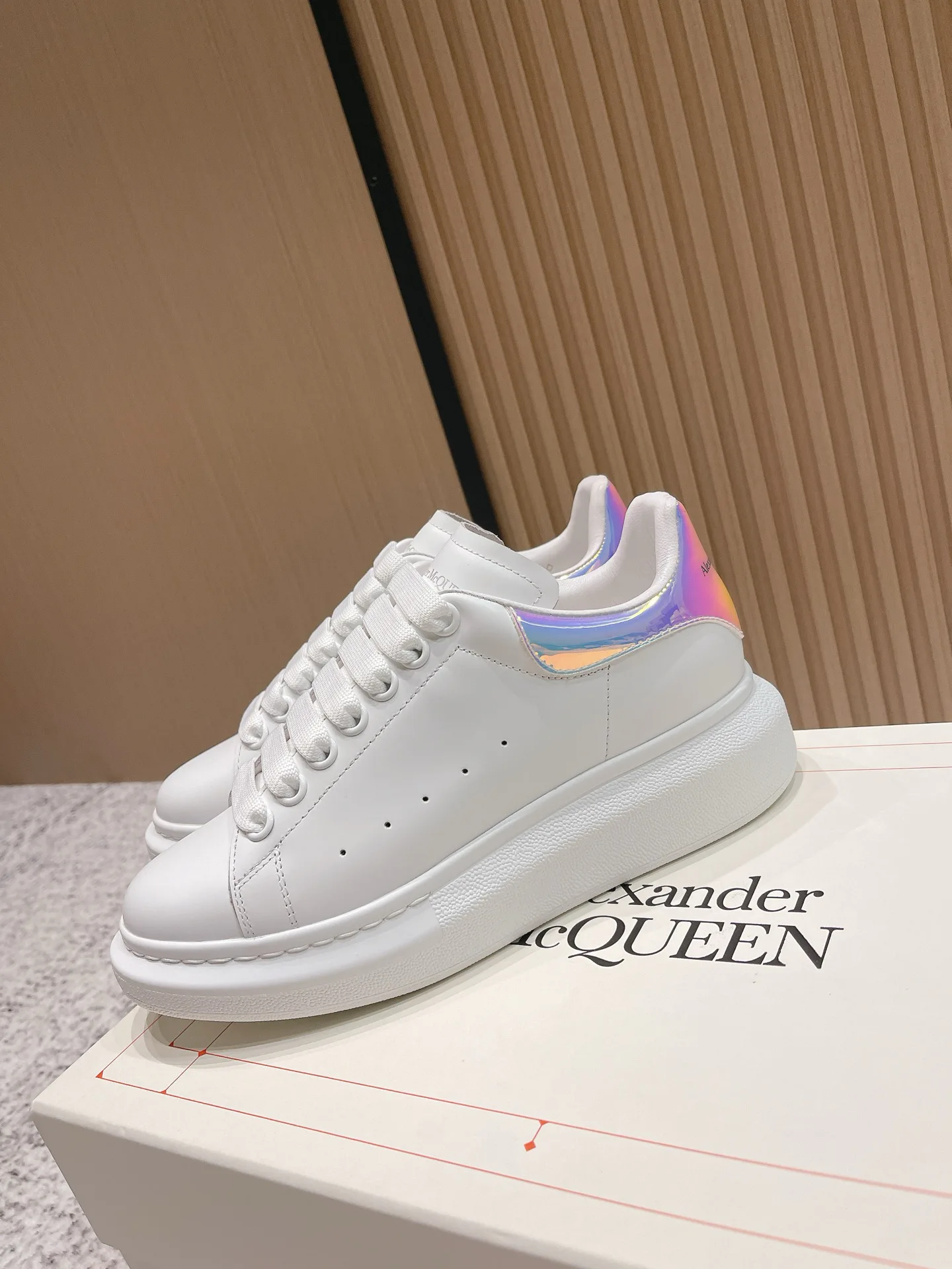 Кроссовки Женские Alexander Mcqueen 9464443