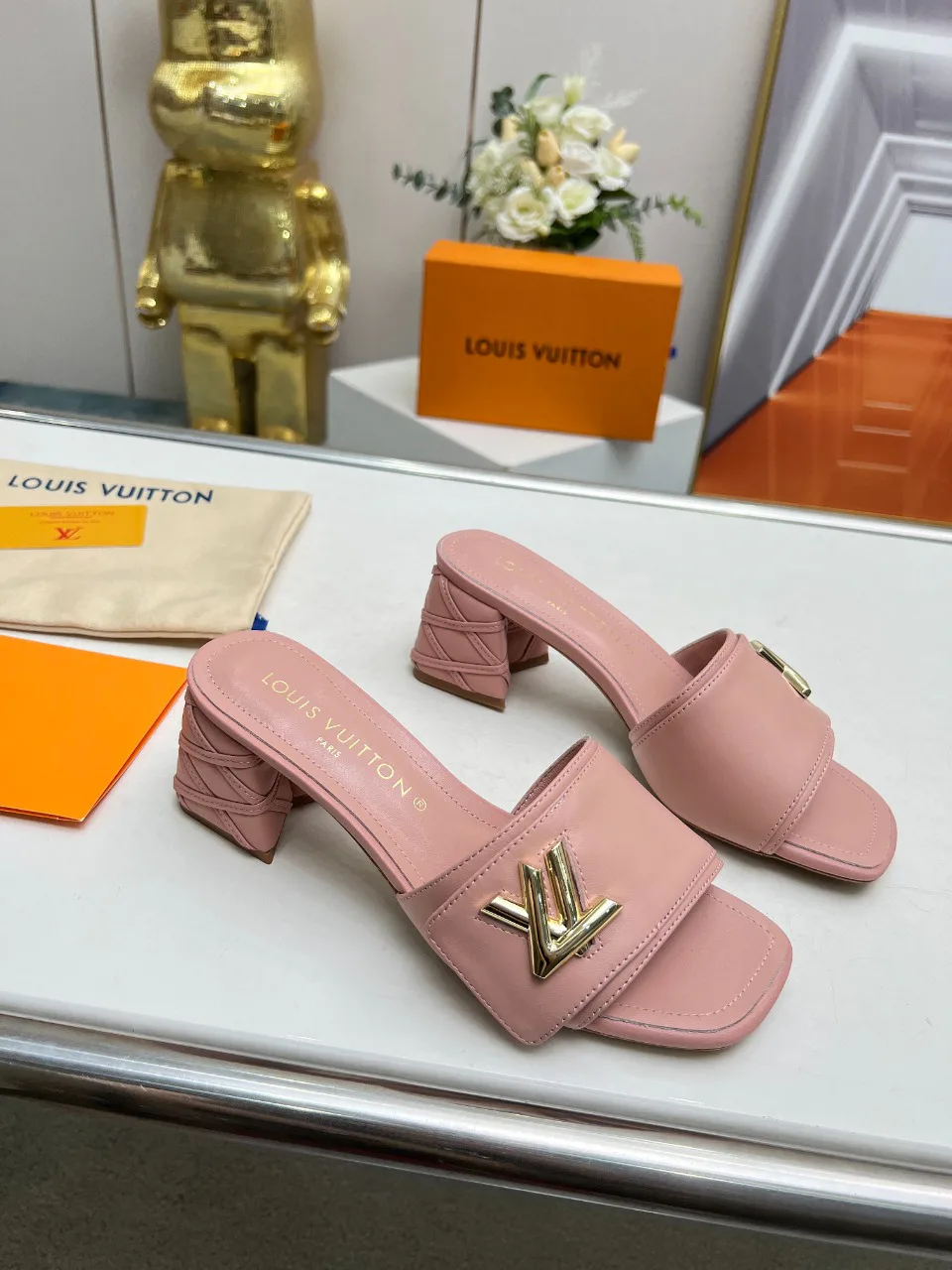 Сандалии Женские Louis Vuitton 9623622