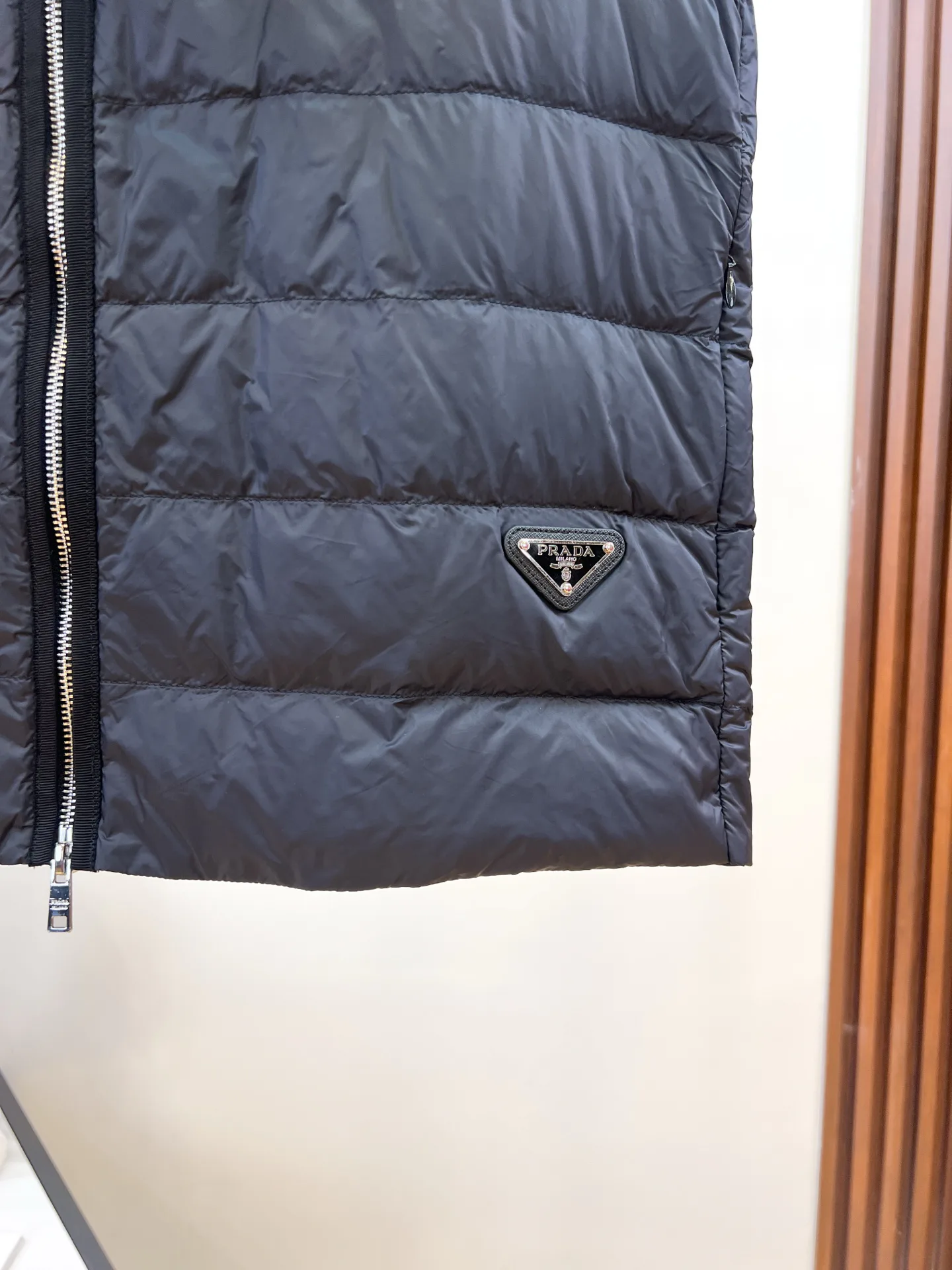 Куртки И Пуховики Женские Prada 18228726