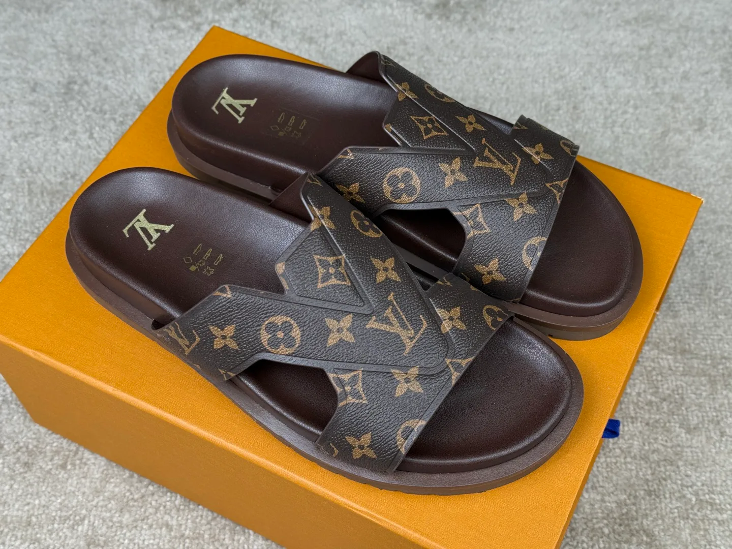 Сандалии Мужские Louis Vuitton 1893547