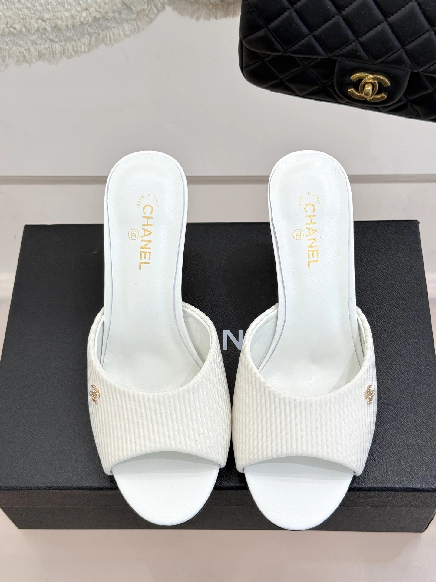 Туфли Женские Chanel 12330968