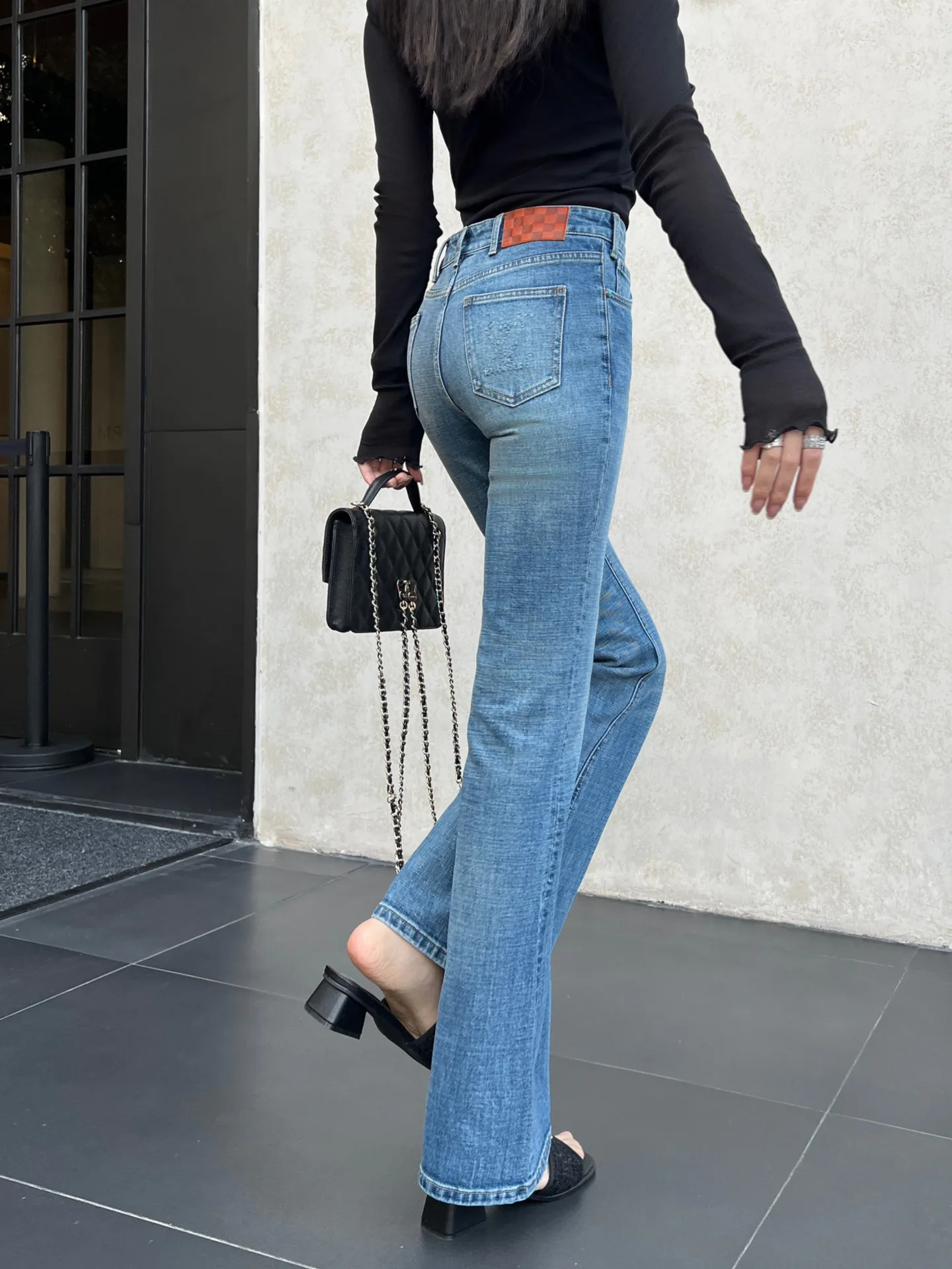 Джинсы Женские Louis Vuitton 34730