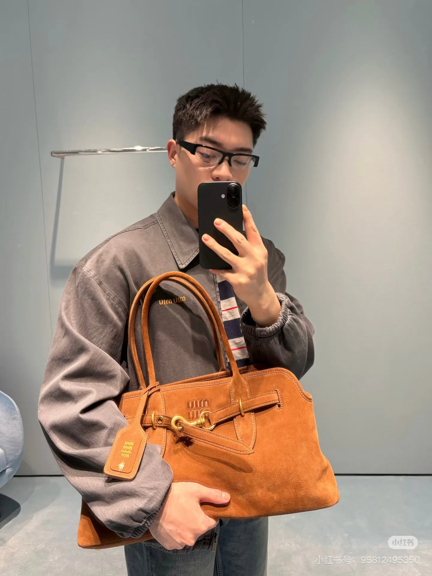 Куртки И Пуховики Женские Miu Miu 17996036