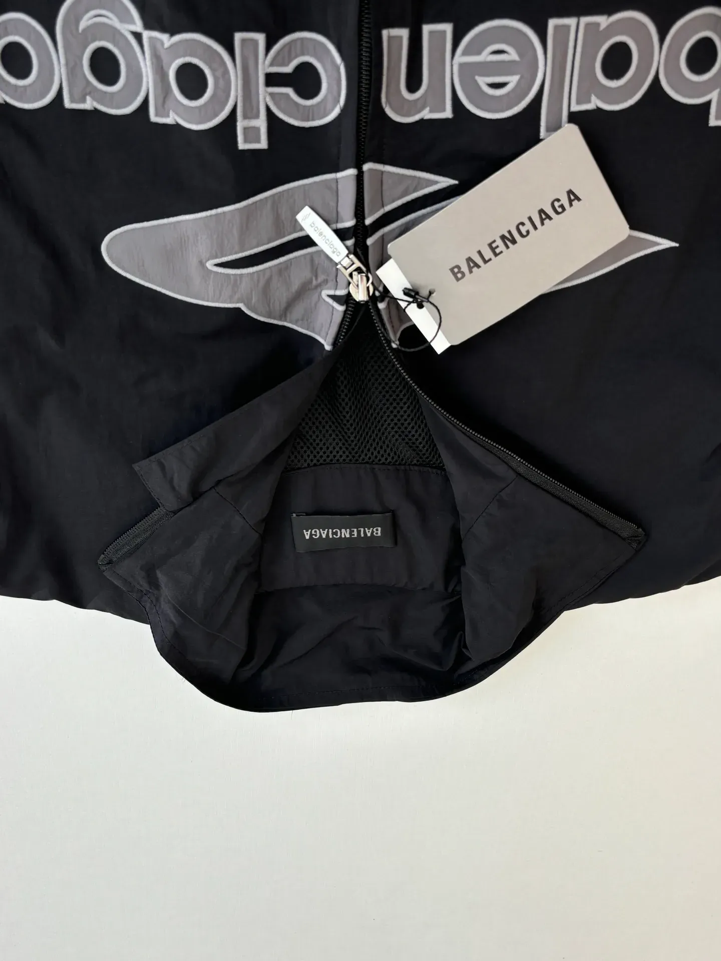 Куртки И Пуховики Мужские Balenciaga 515001