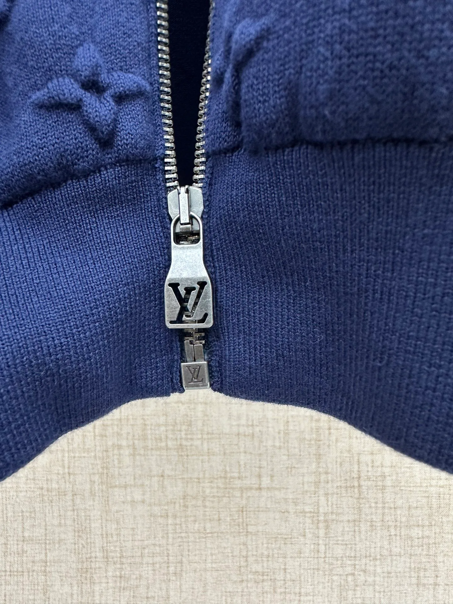 Свитшоты Женские Louis Vuitton 212526