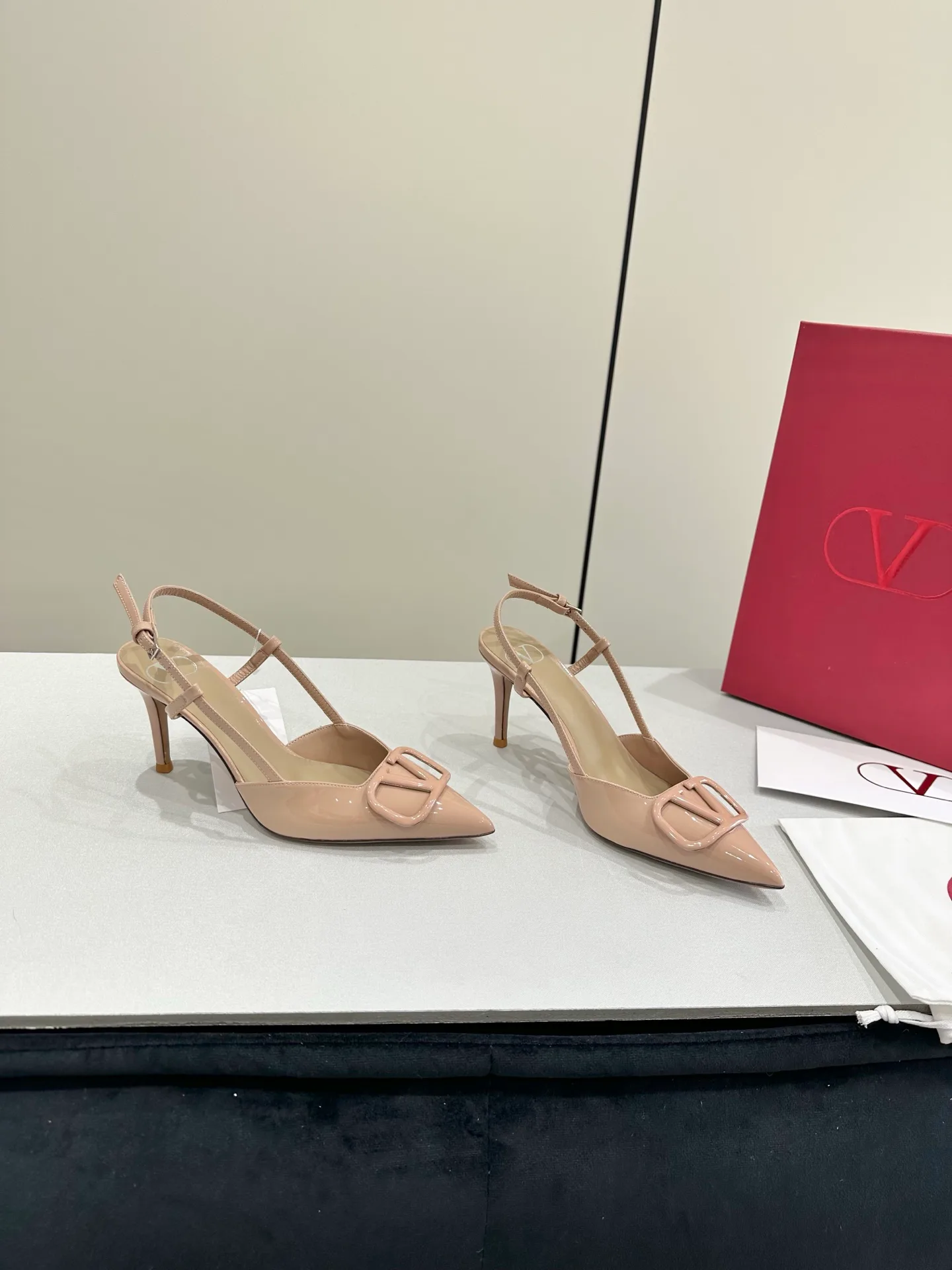 Босоножки Женские Valentino 11608845