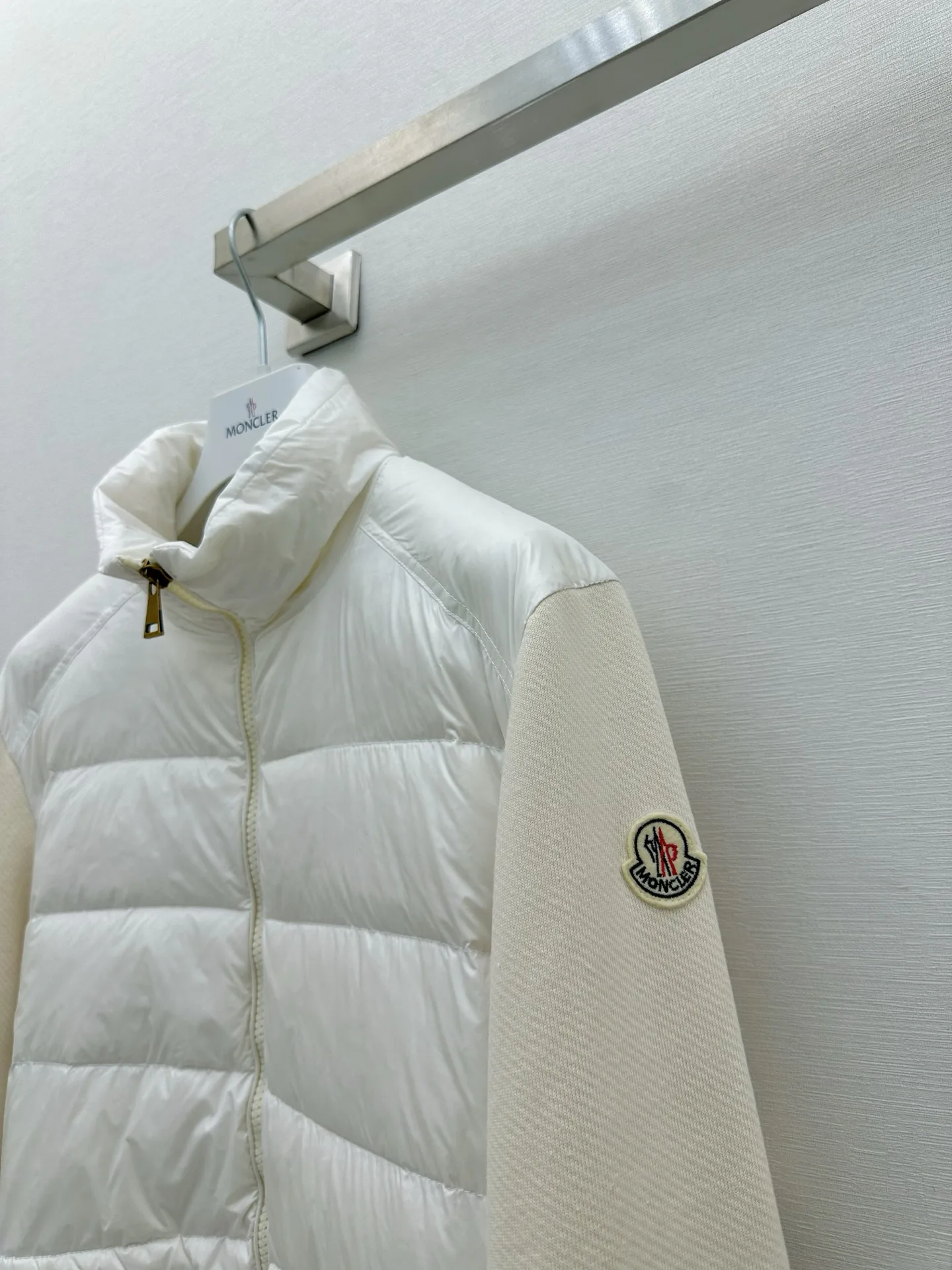 Куртки И Пуховики Женские Moncler 17960469