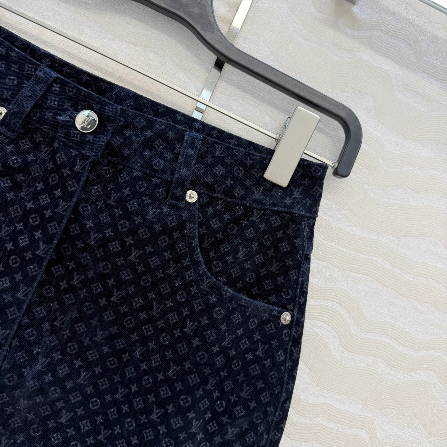 Юбки Женские Louis Vuitton 18711573