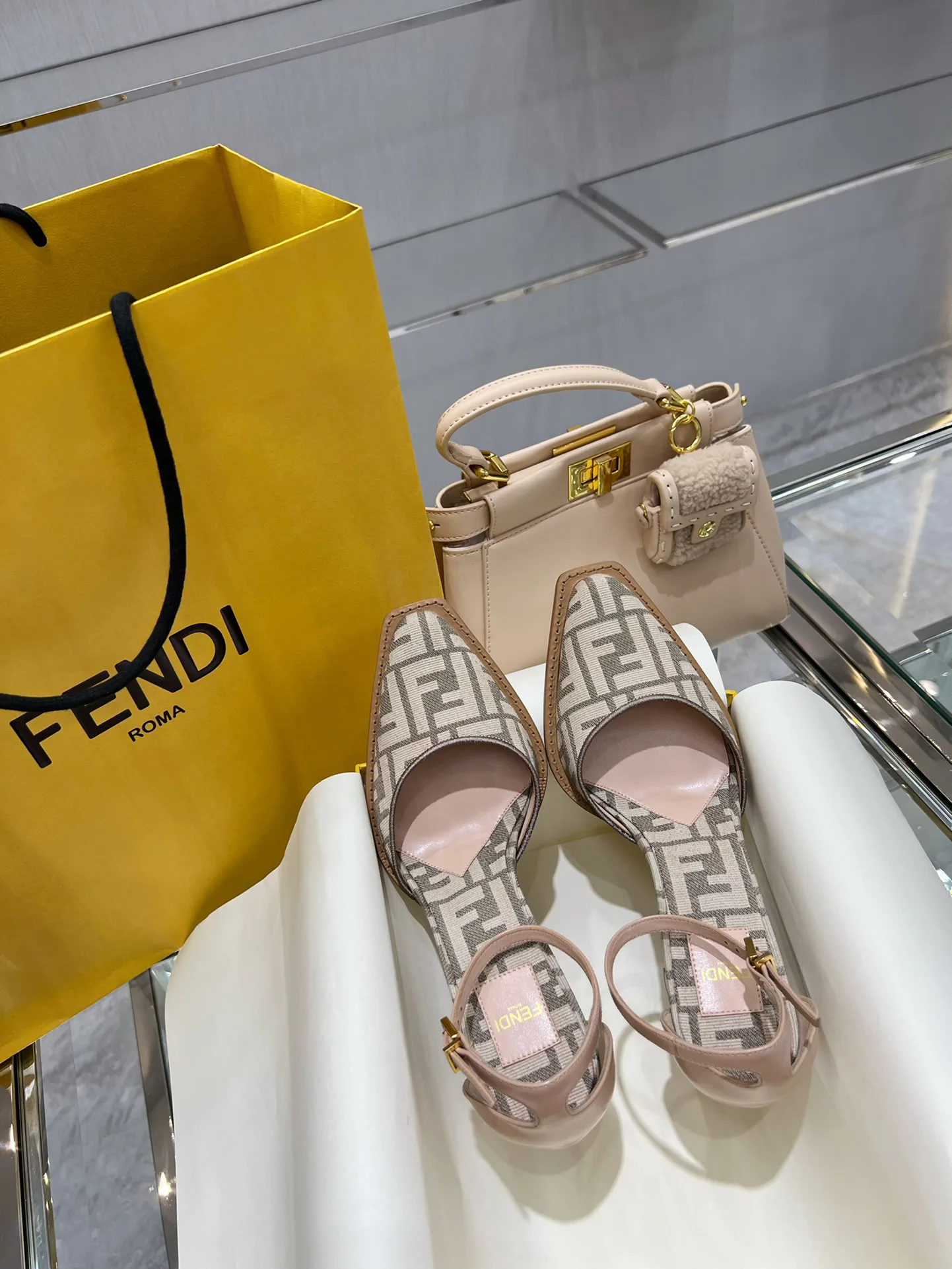 Туфли Женские Fendi 10378
