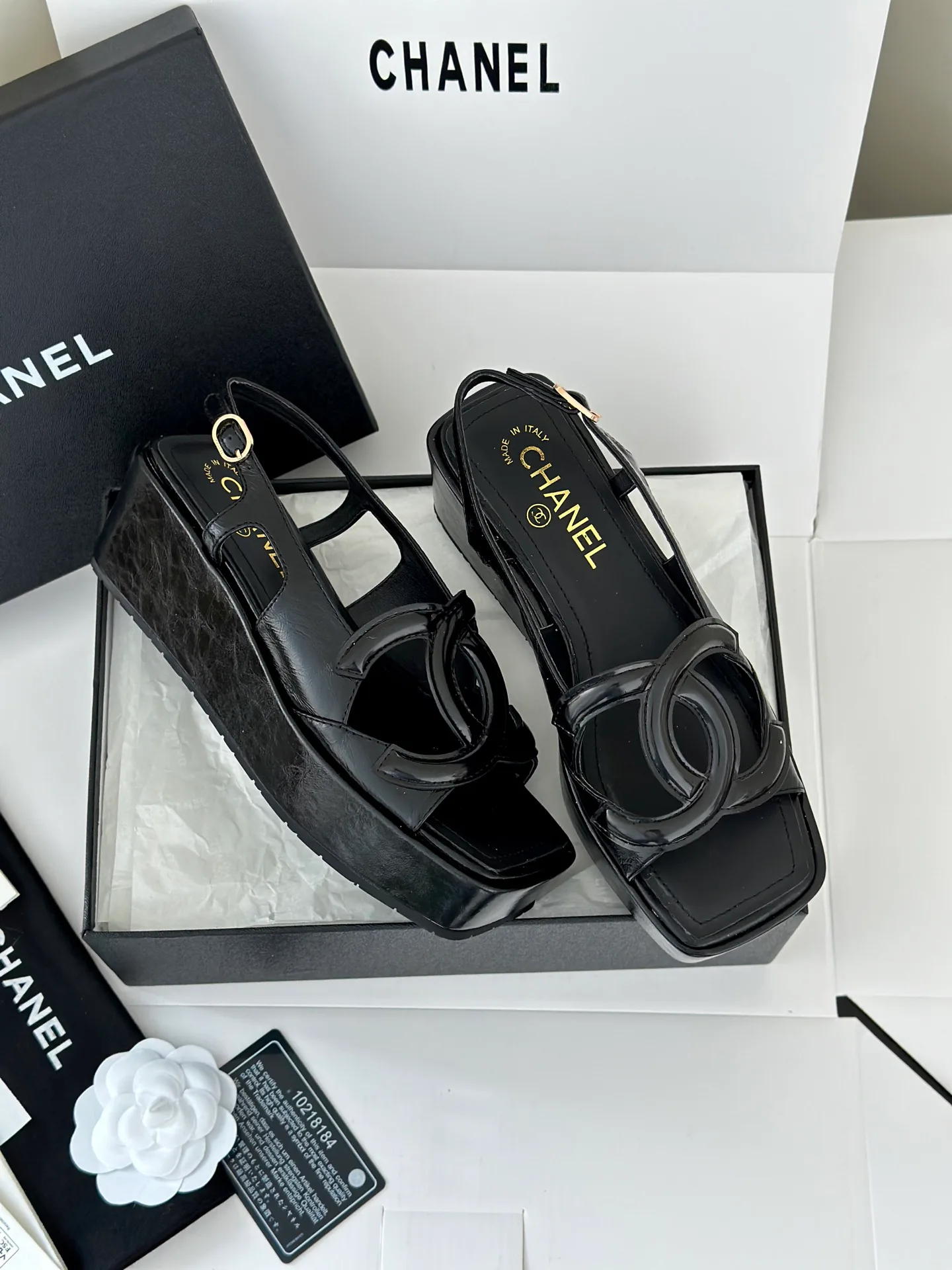 Босоножки Женские Chanel 18143041