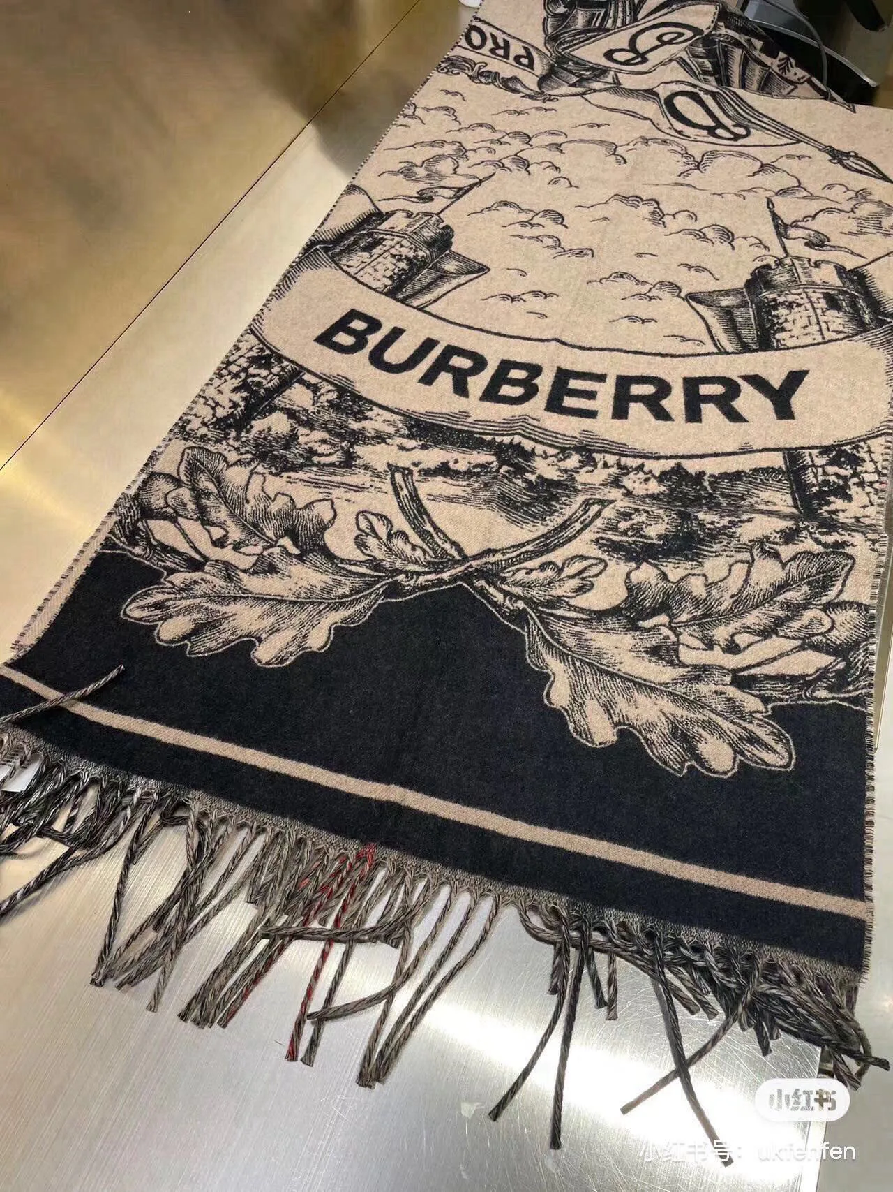 Шарфы Burberry 11203455