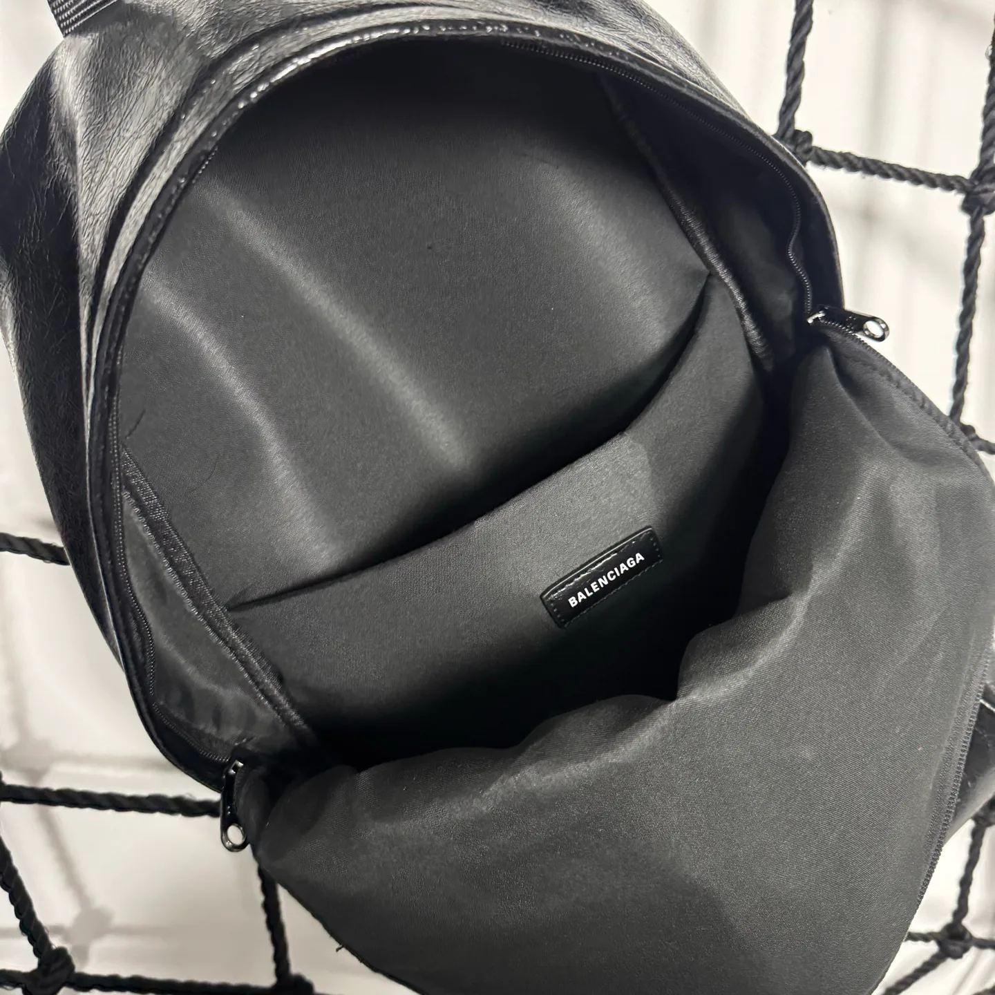 Рюкзаки Мужские Balenciaga 18136518