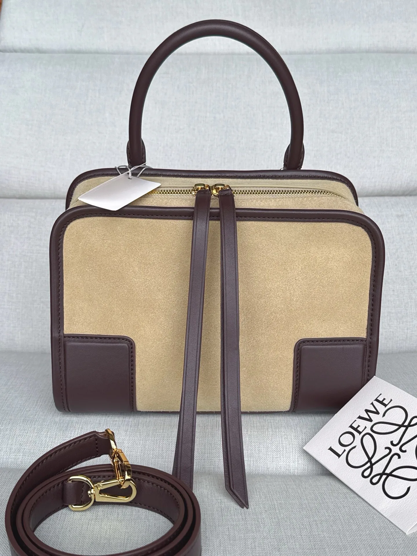 Классические Сумки Женские Loewe 12630163