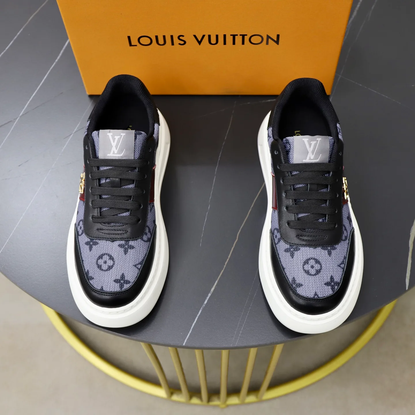 Кроссовки Мужские Louis Vuitton 4541346