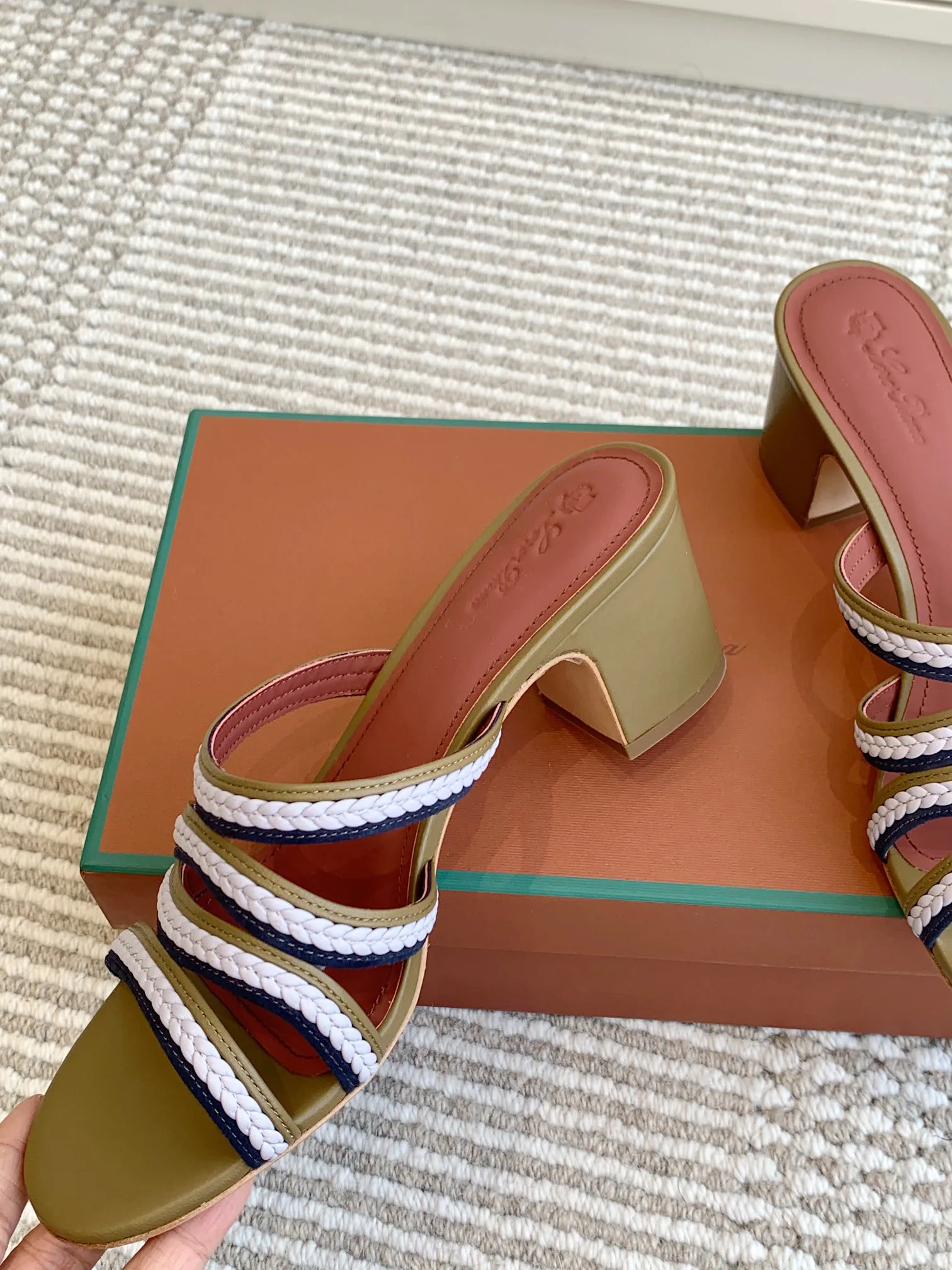 Босоножки Женские Loro Piana 34969