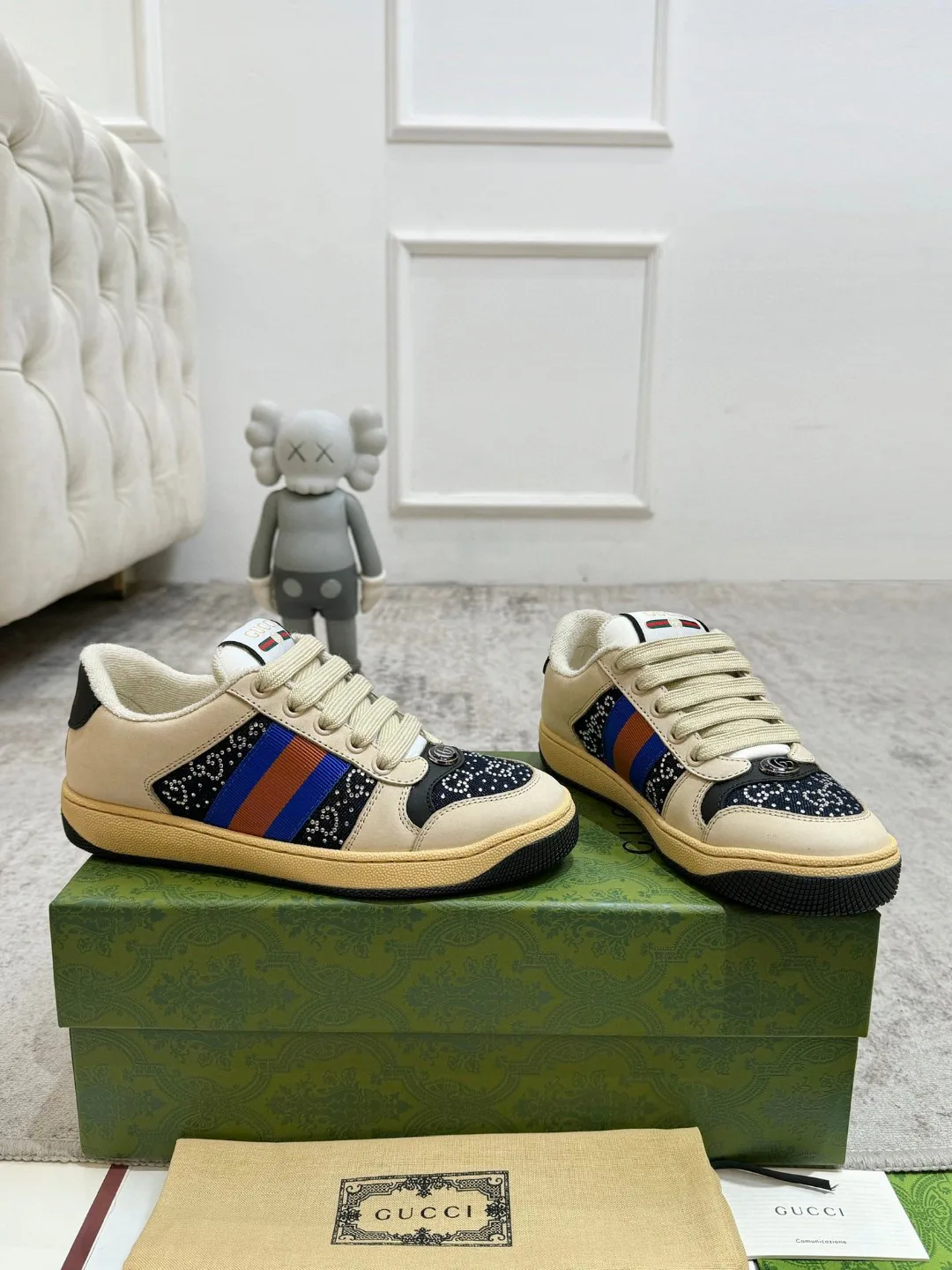 Кроссовки Женские Gucci 944951