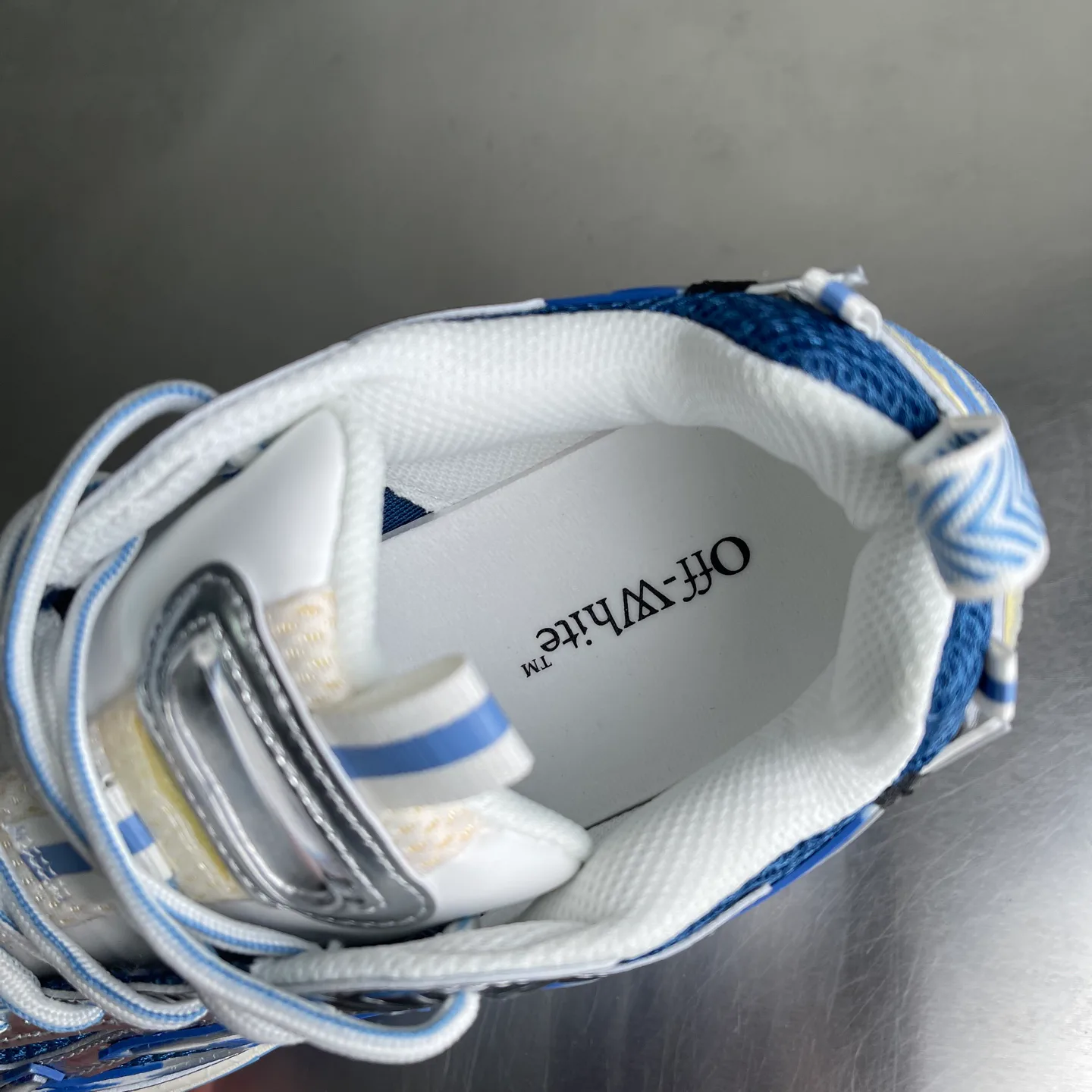 Кроссовки Женские Off-White 5058327