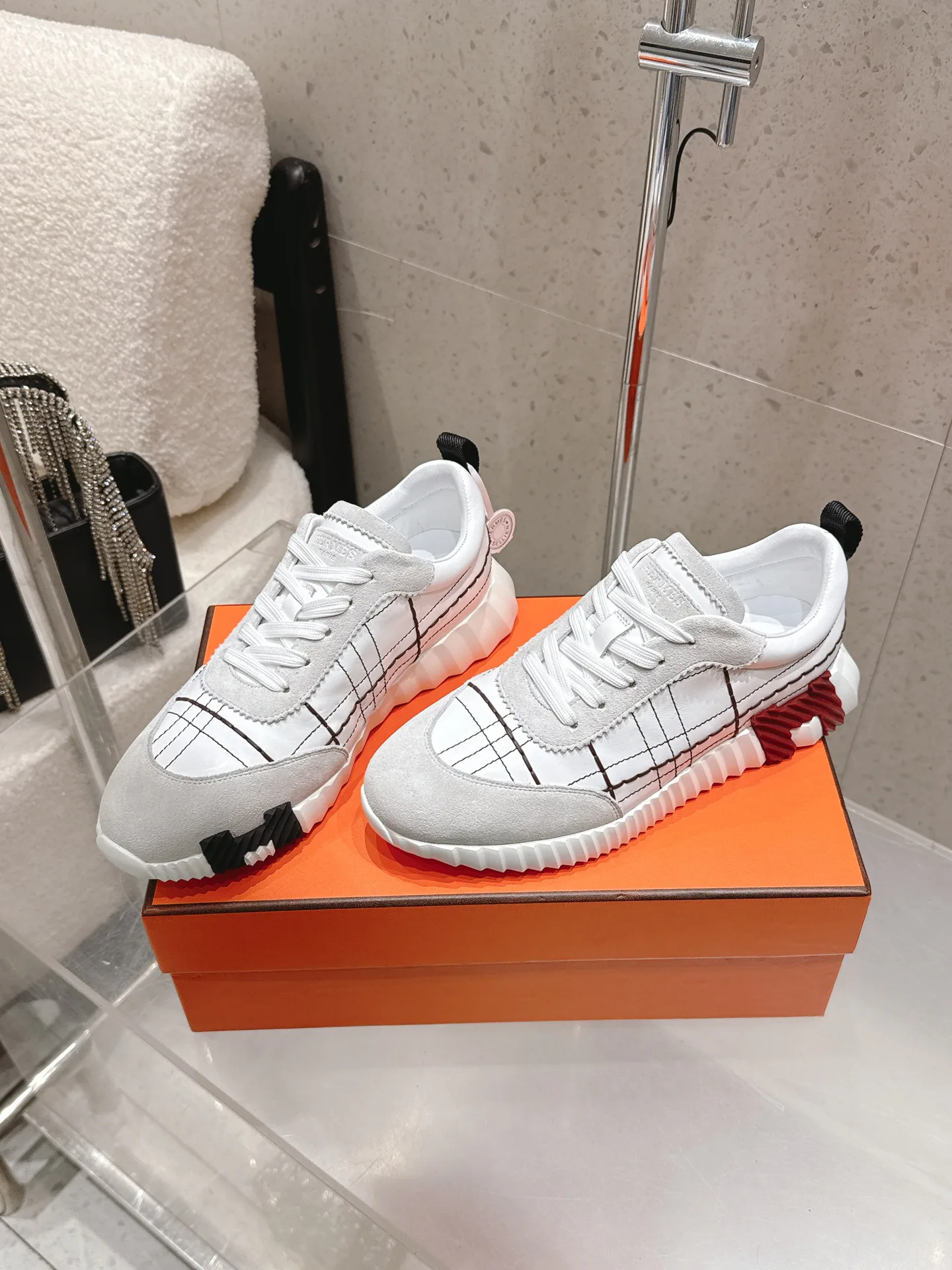 Кроссовки Женские Hermes 11011619