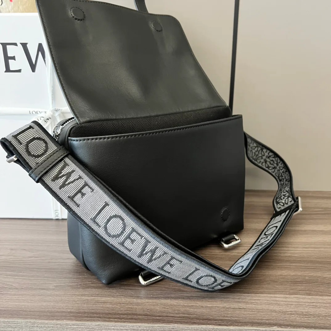 Сумки На Ремне Женские Loewe 6447990
