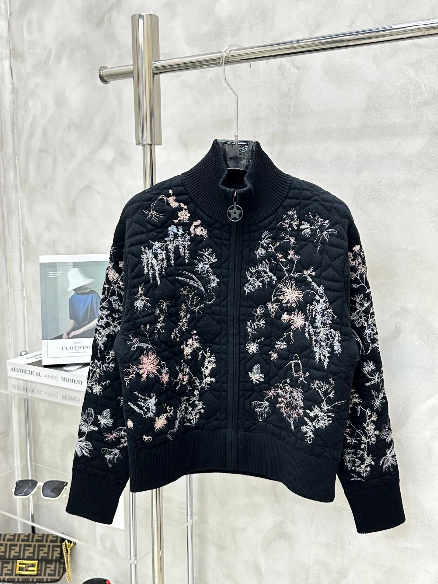 Куртки Женские Christian Dior 229706