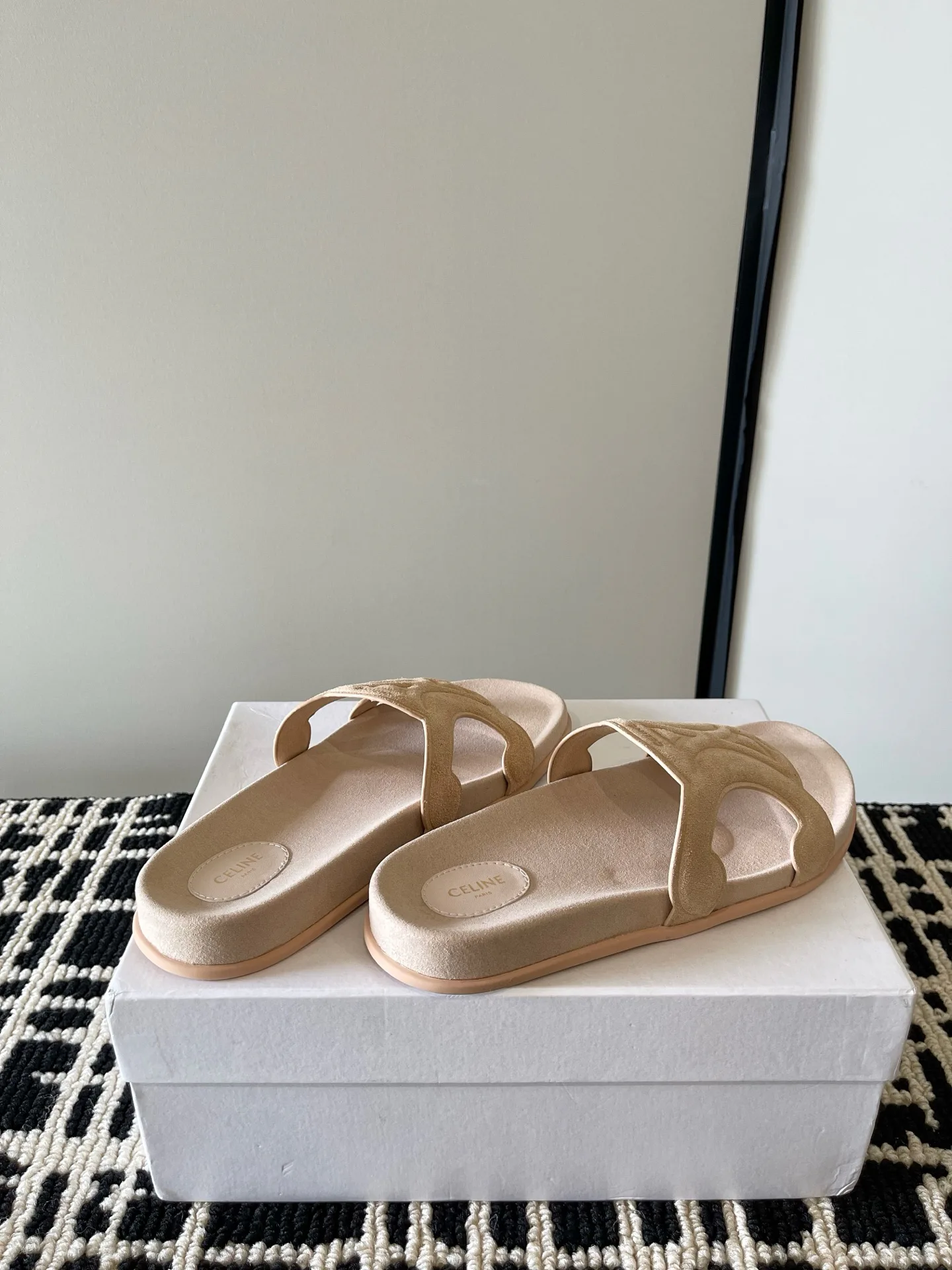 Шлепанцы Женские Celine 17580718