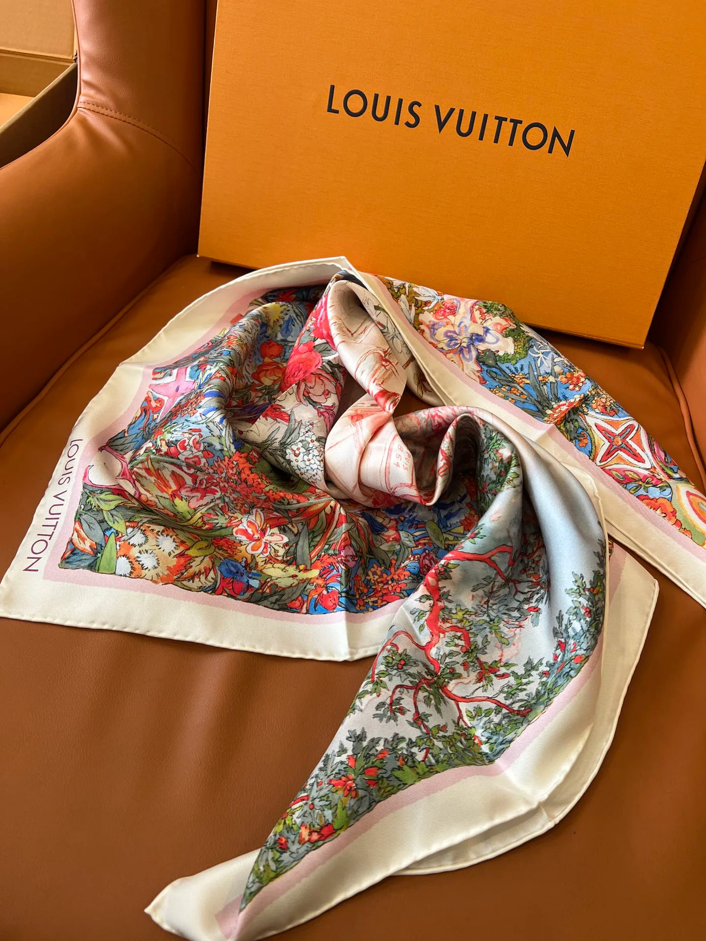 Шарфы Louis Vuitton 23920