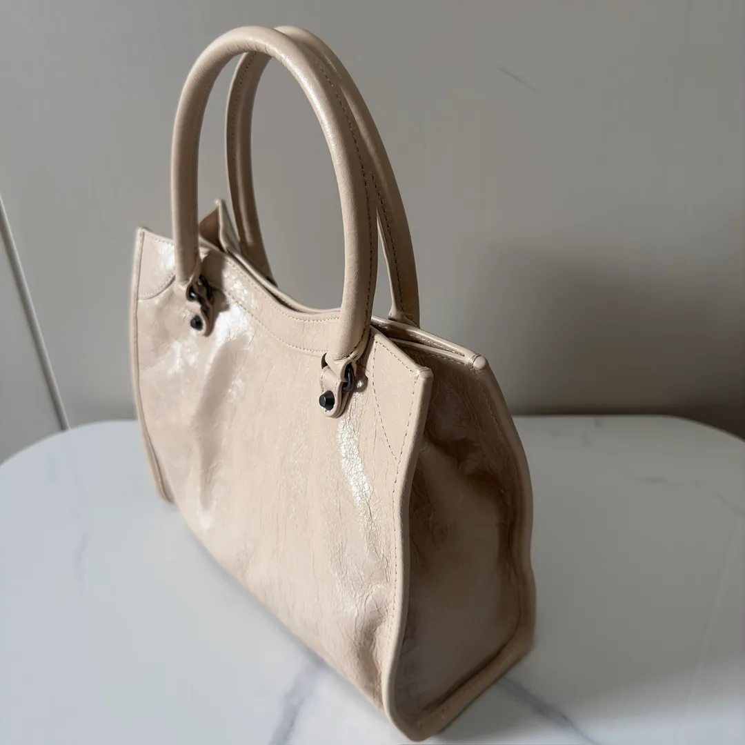 Классические Сумки Женские Balenciaga 11872237