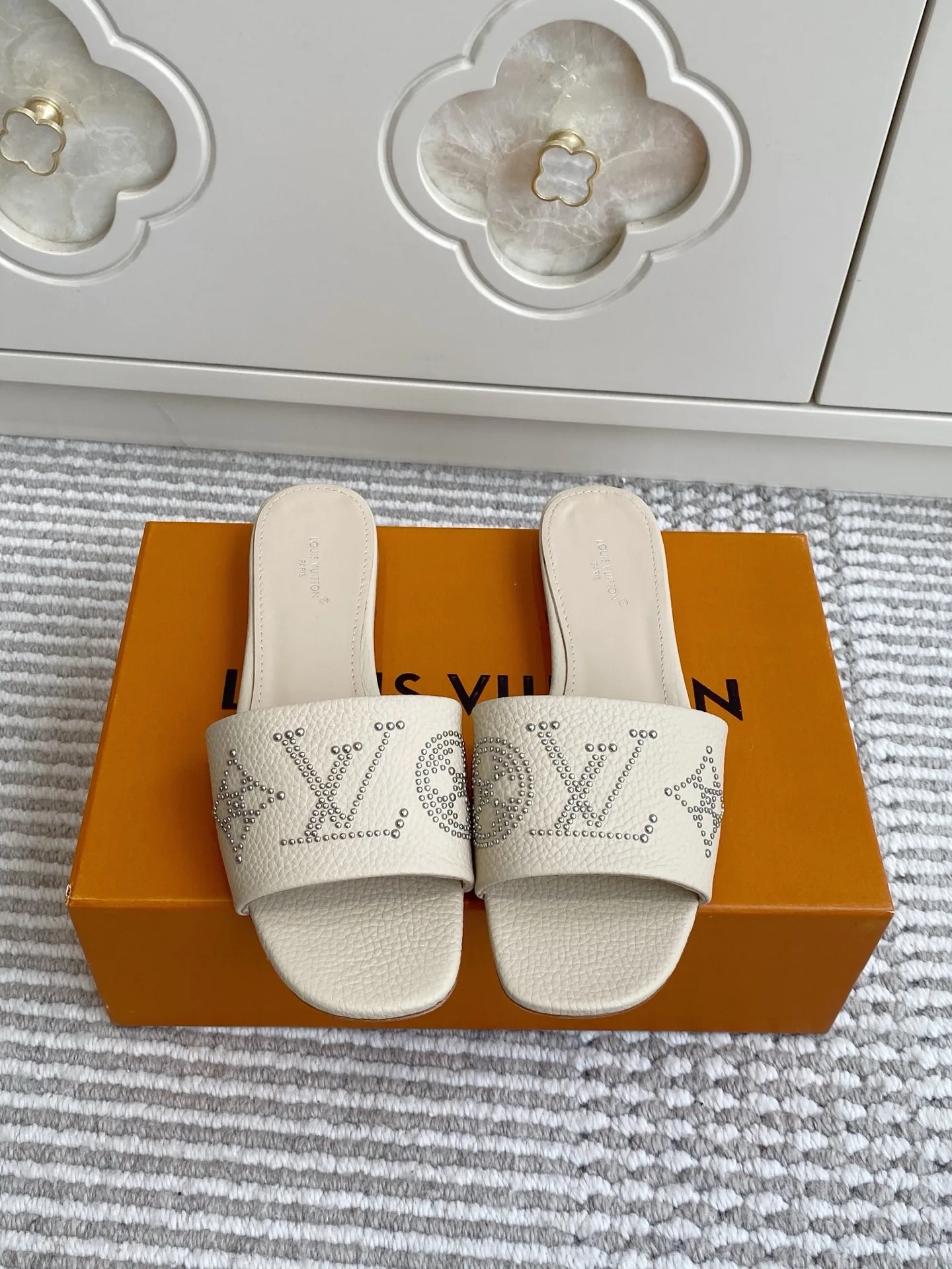 Сандалии Женские Louis Vuitton 13185495
