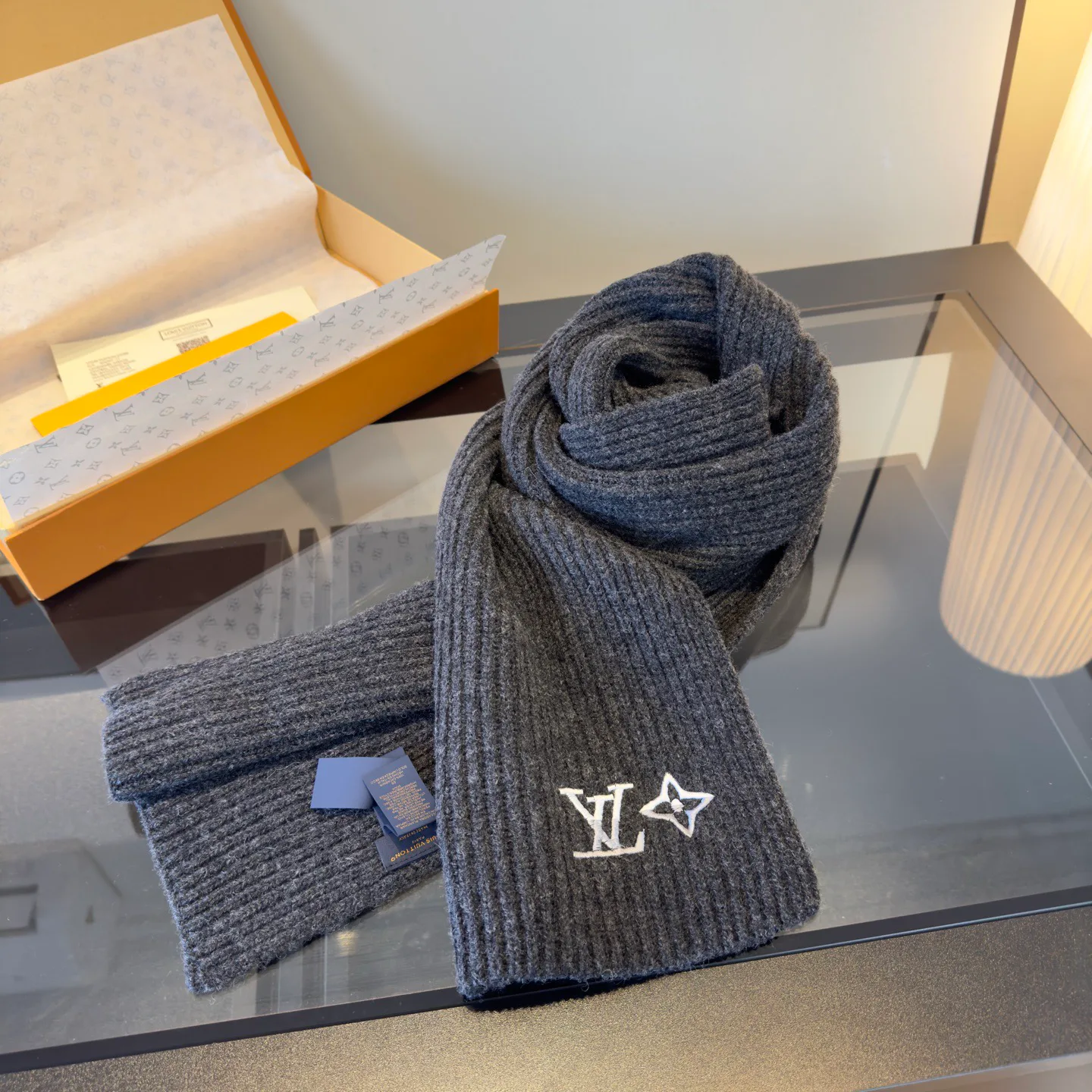 Шарфы Chanel 663327