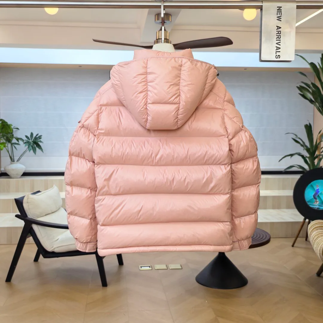Куртки И Пуховики Женские Moncler 19311173